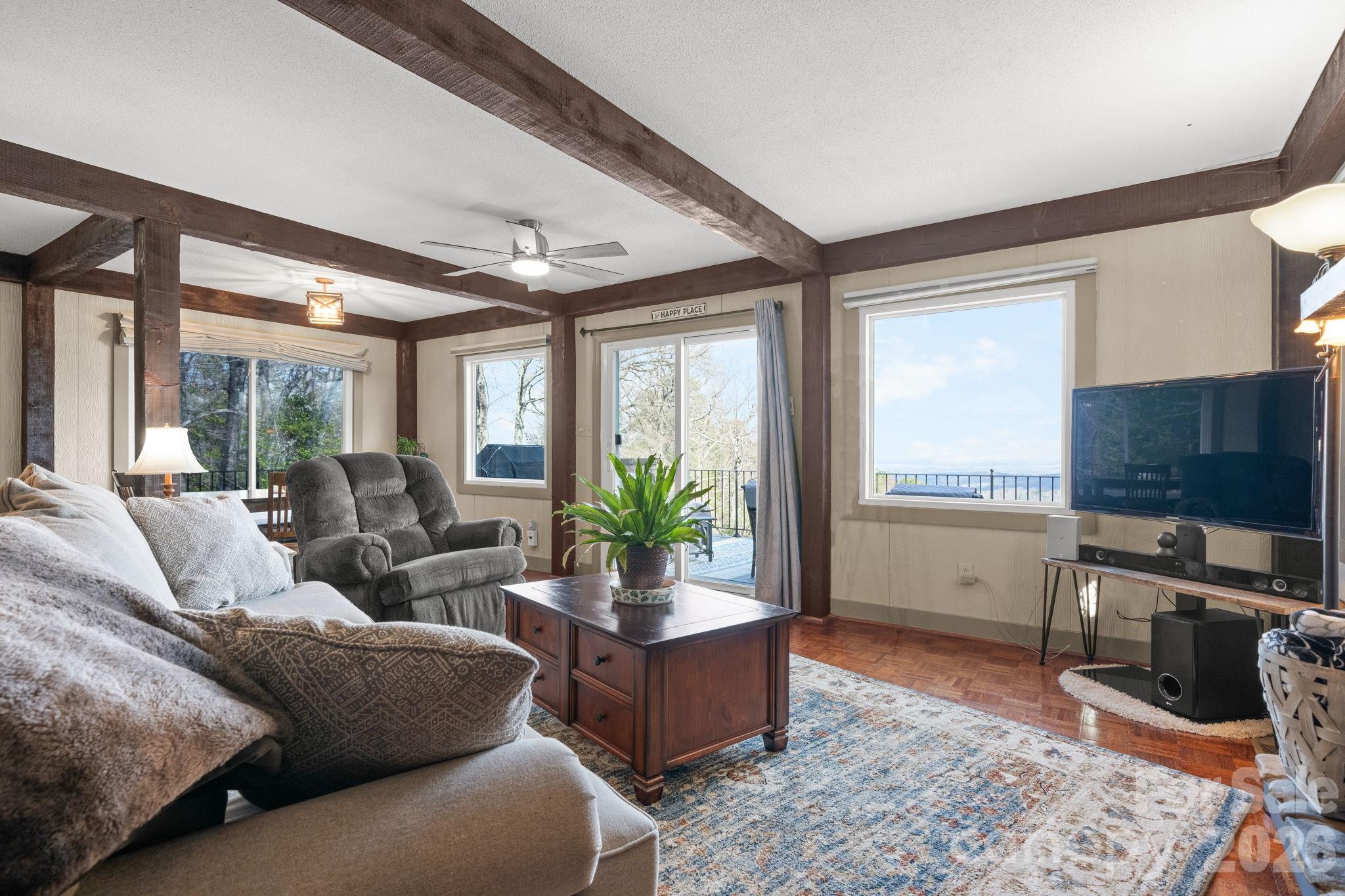 Pine Mountain Lakes - Residential