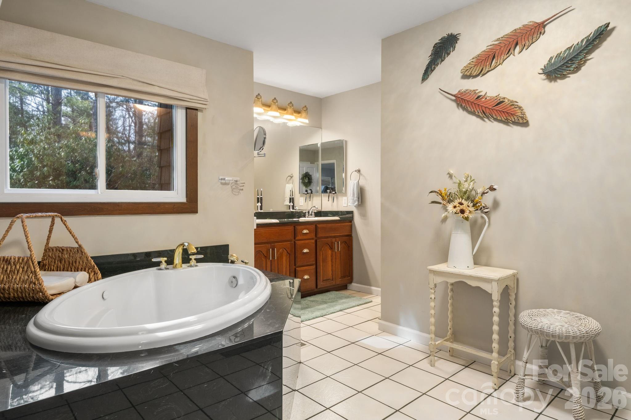 Pine Mountain Lakes - Residential