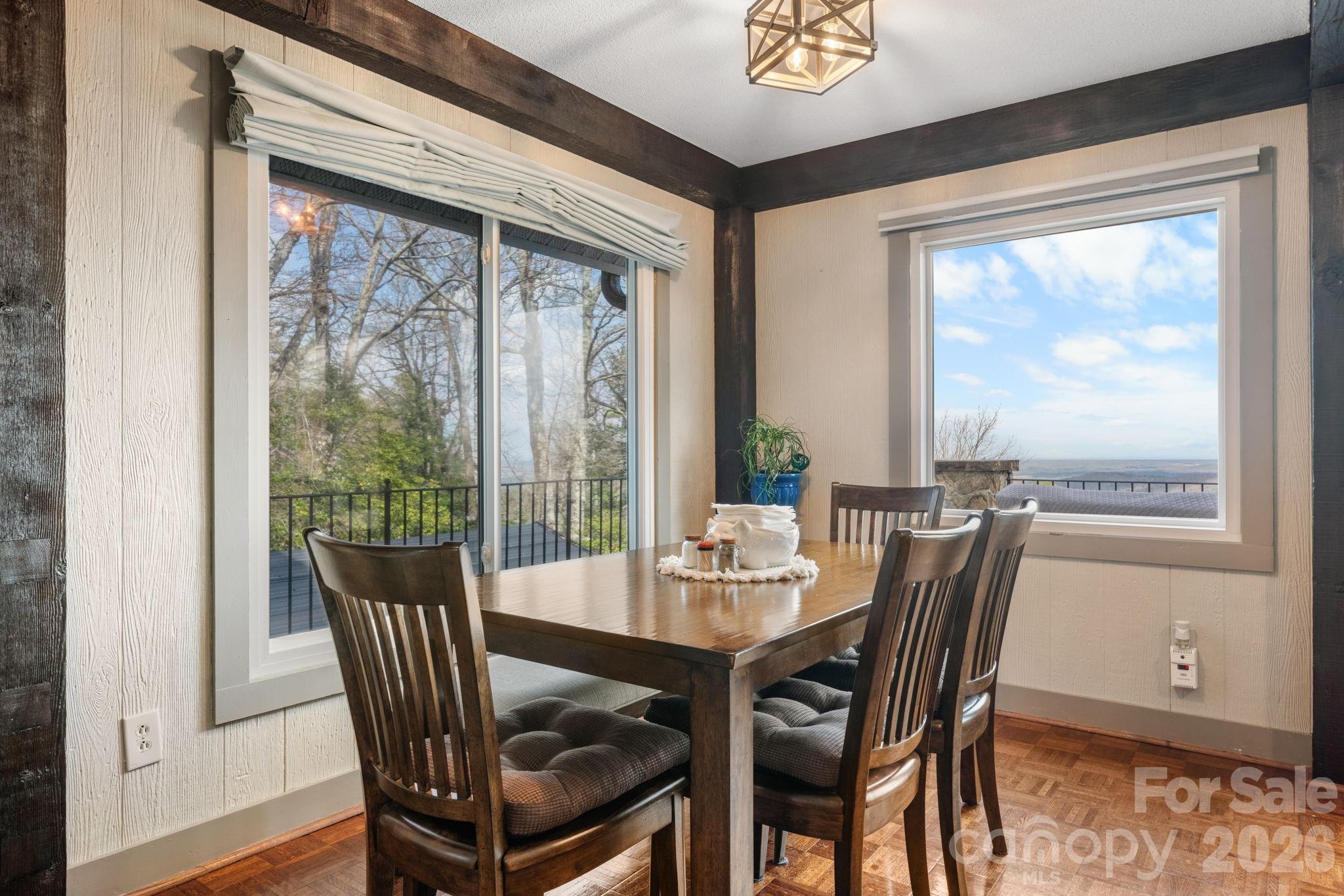 Pine Mountain Lakes - Residential