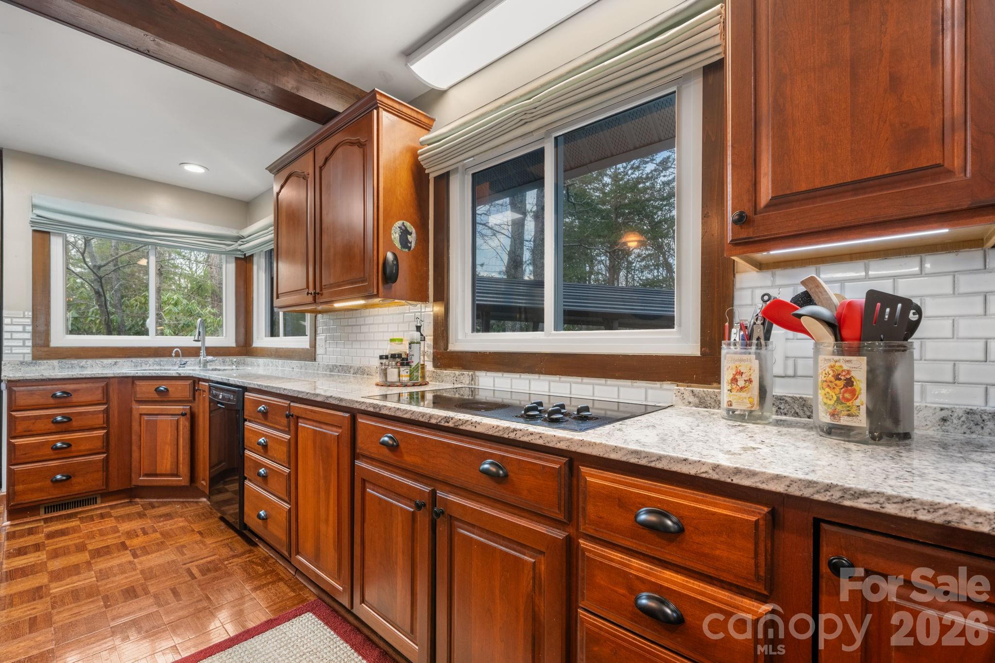 Pine Mountain Lakes - Residential