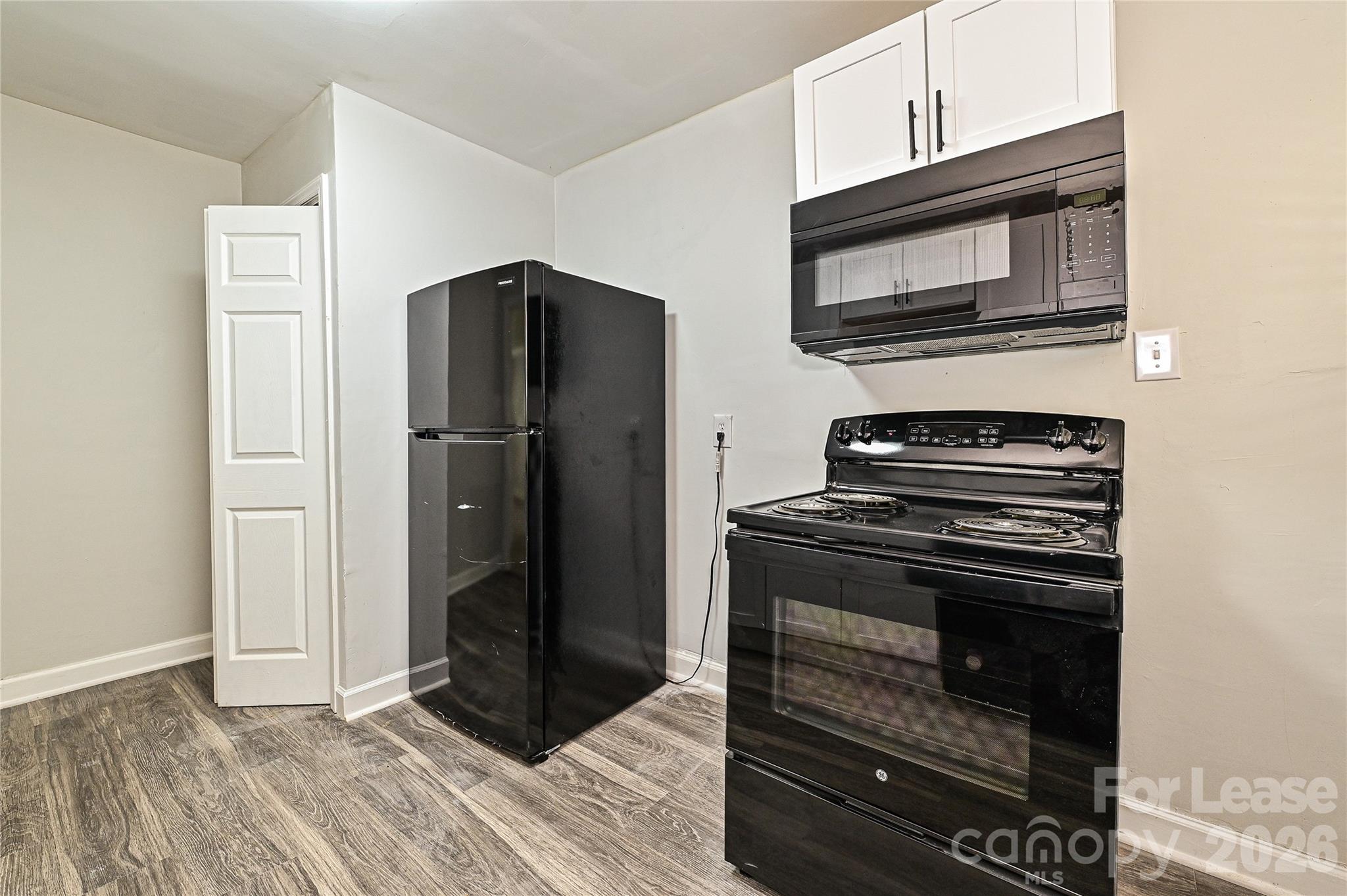 Plaza Heights - Residential Lease