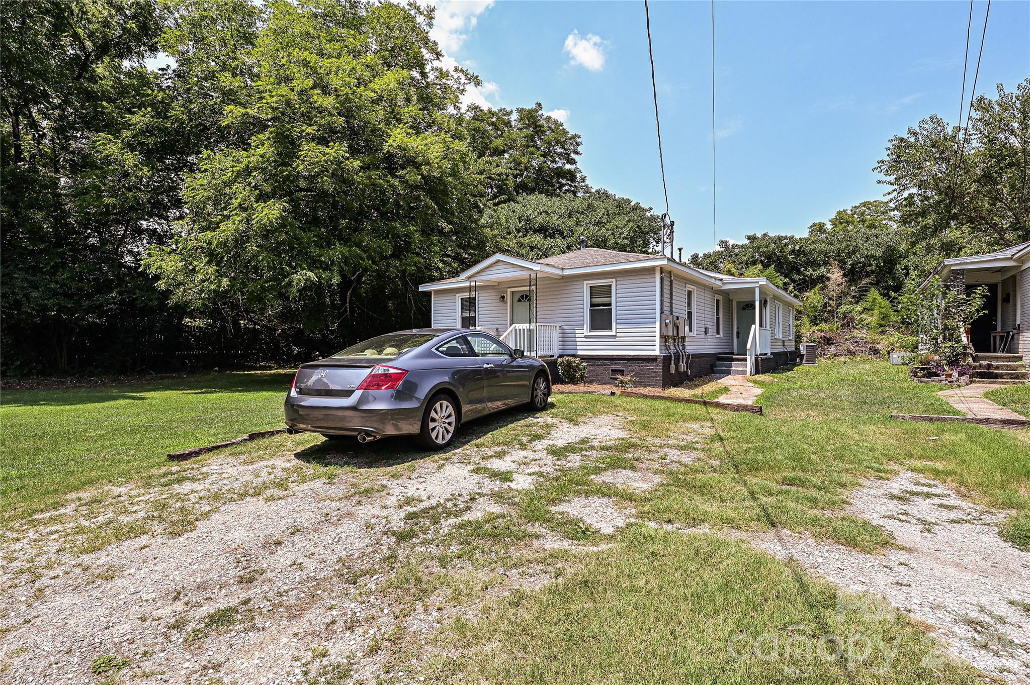 Plaza Heights - Residential Lease