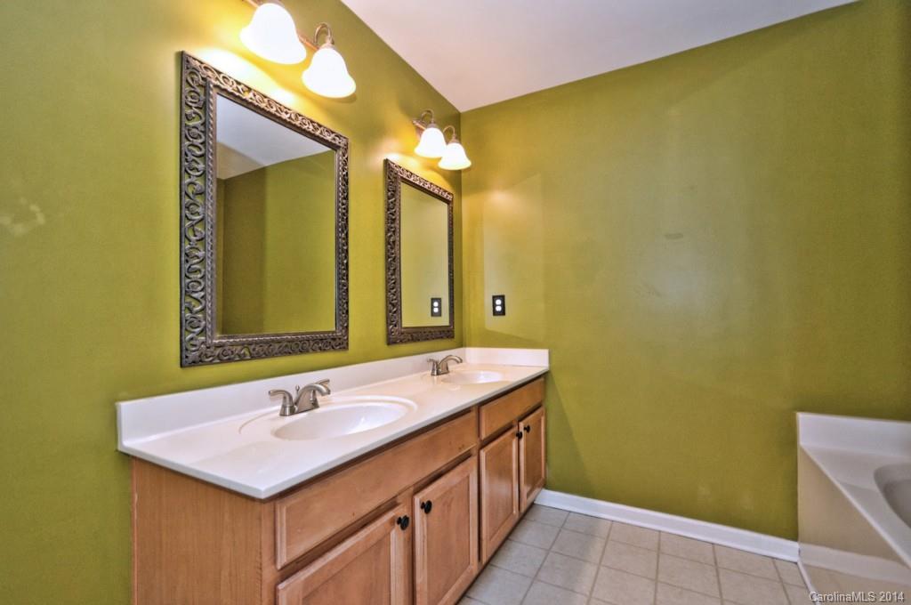 Matthews Grove - Residential