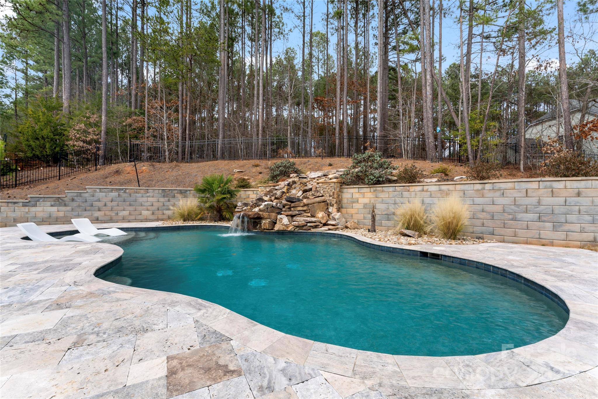 204 Silvercliff Drive