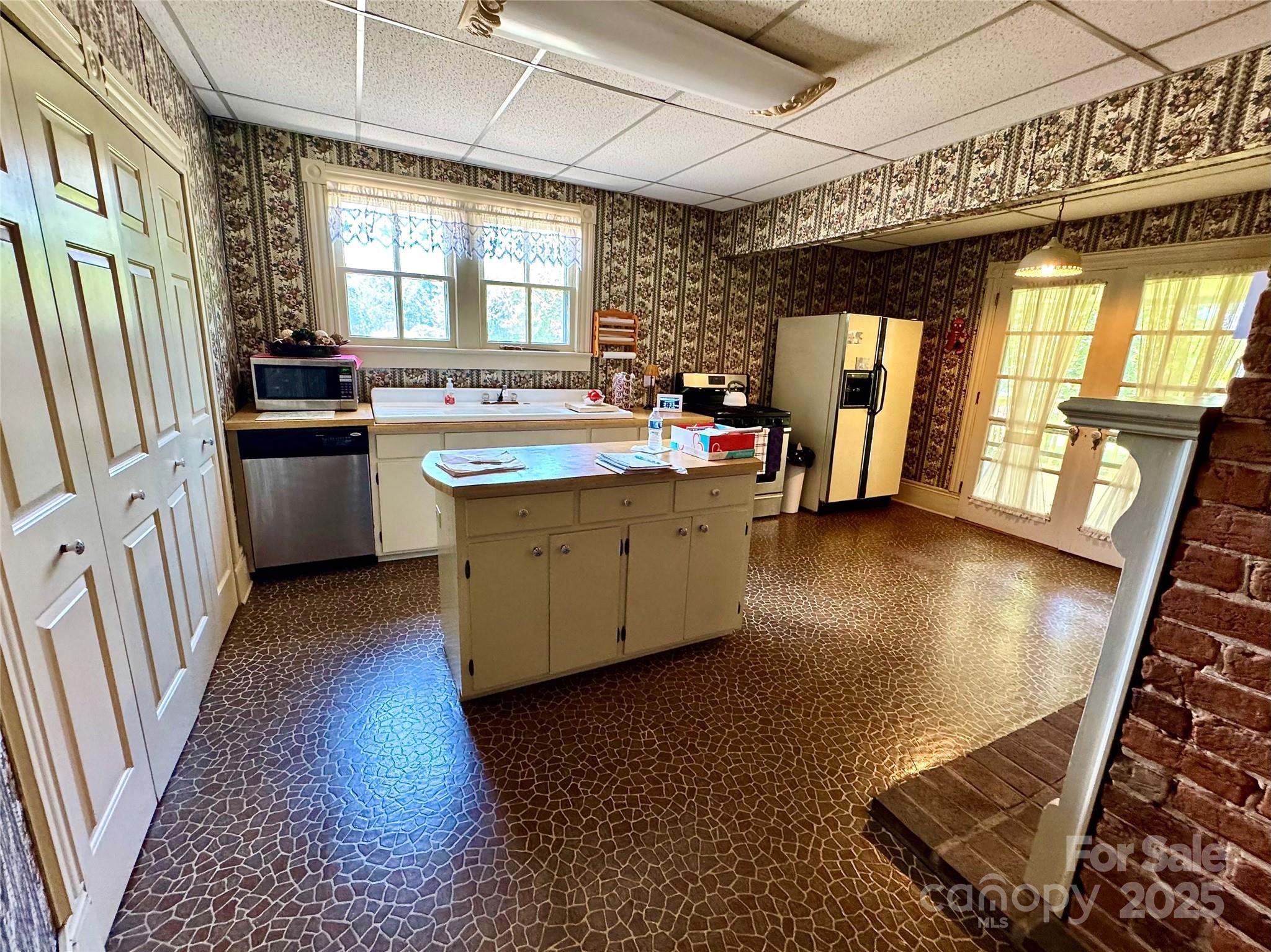 Lakeview Acres - Residential