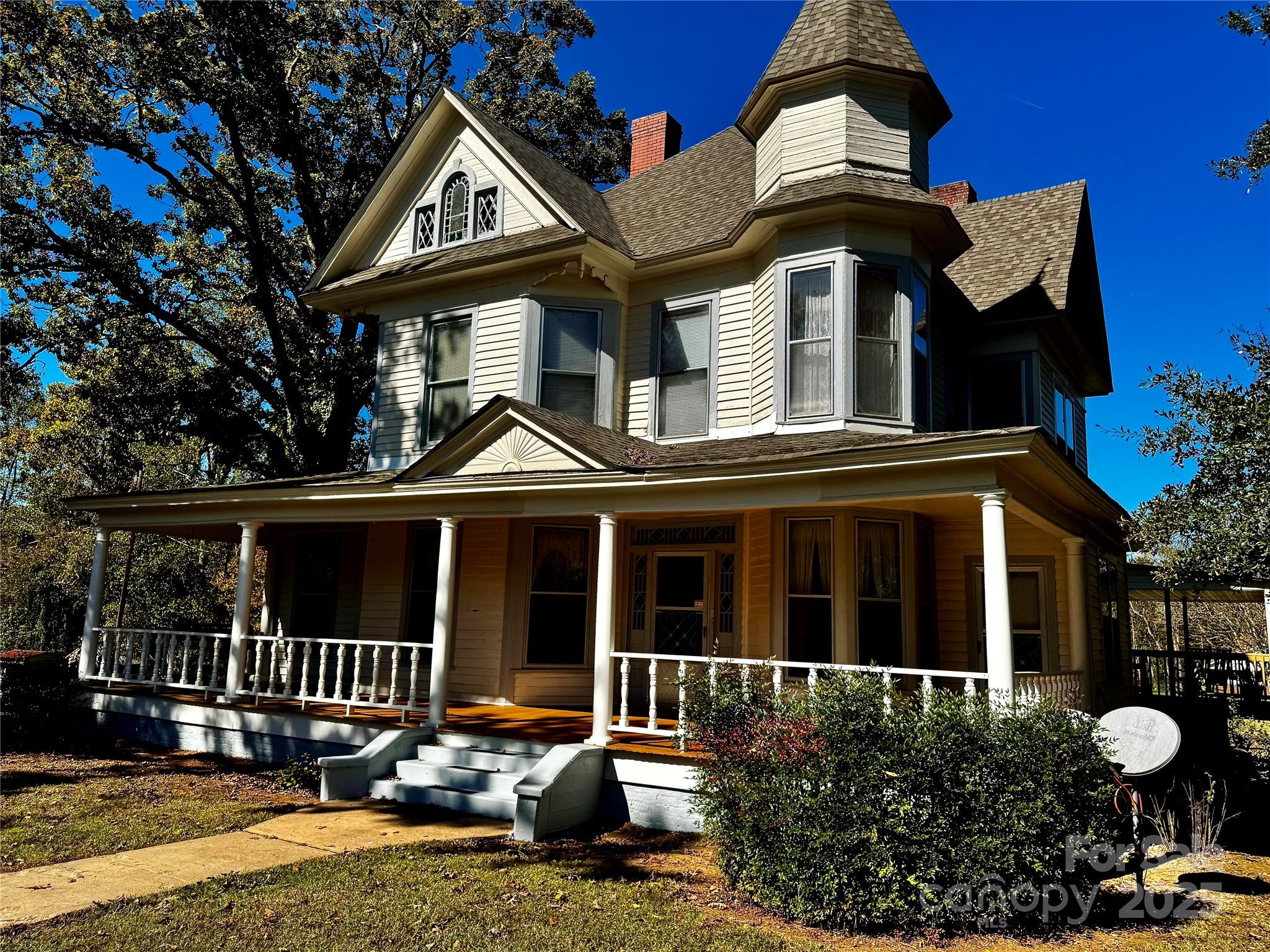 4689 Lakeview Acres Road