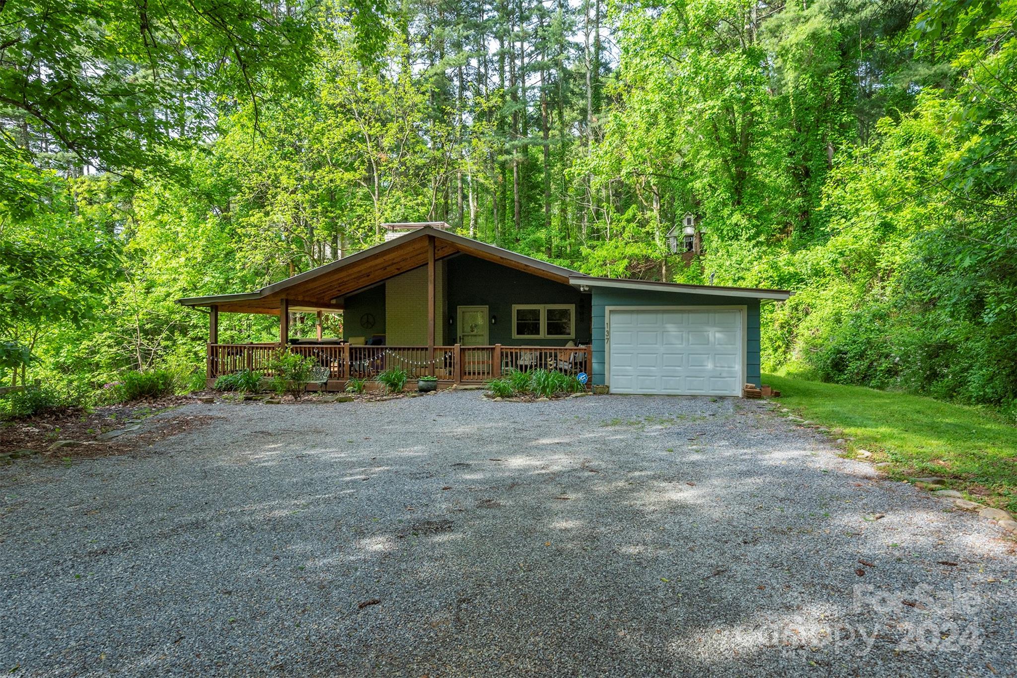 Laurel Ridge - Residential