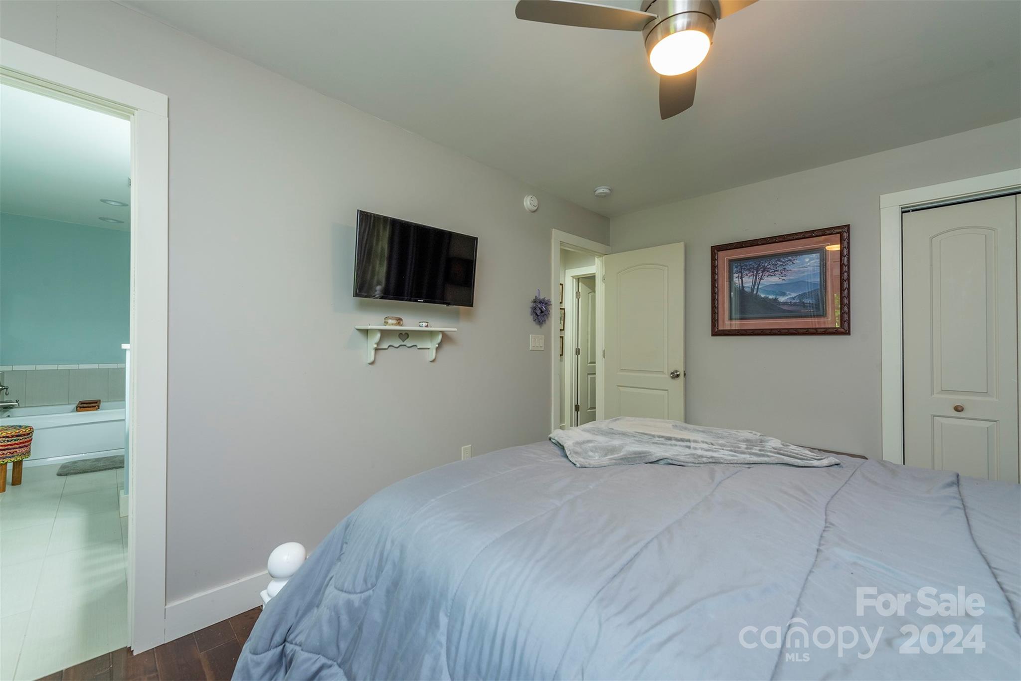 Laurel Ridge - Residential