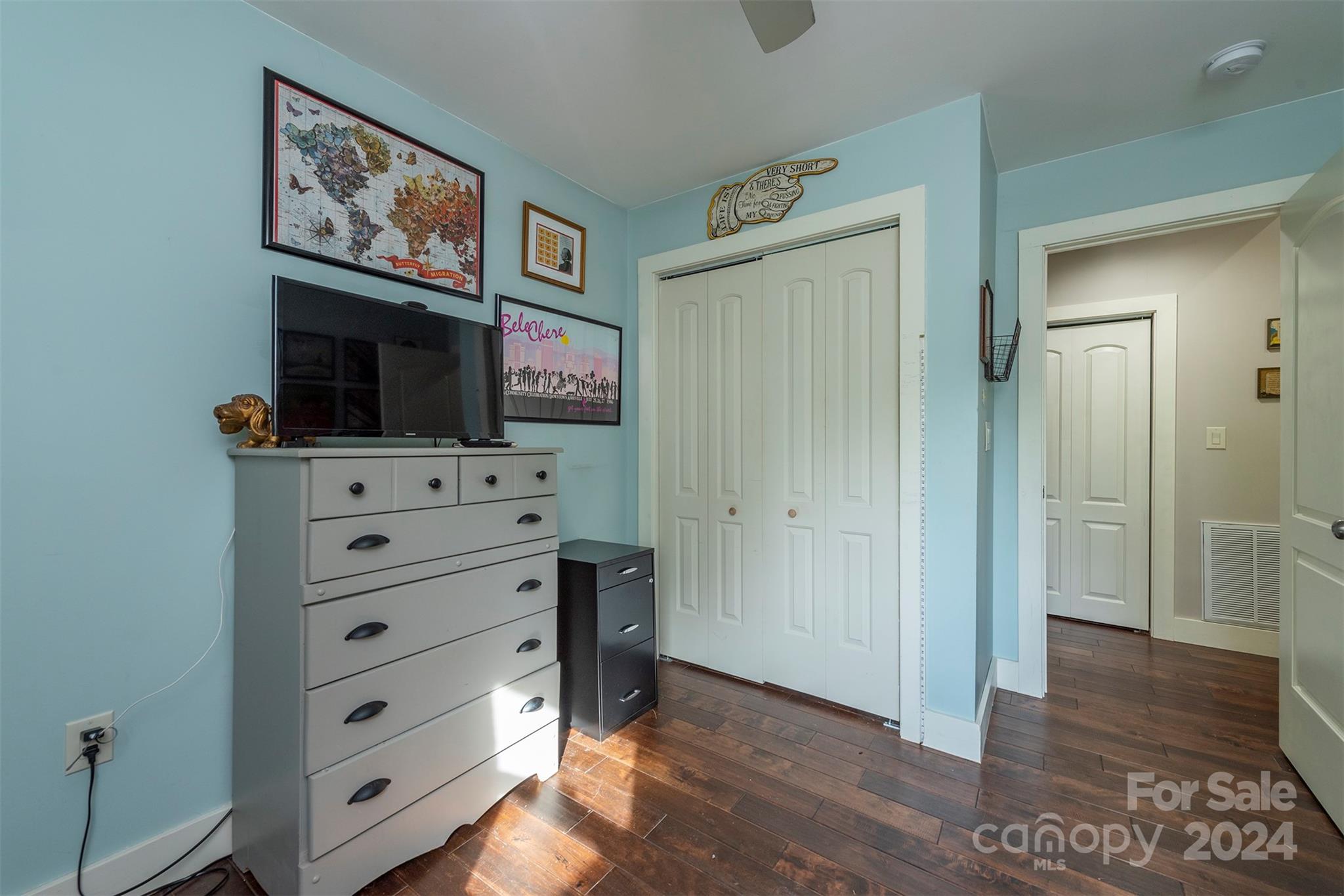 Laurel Ridge - Residential