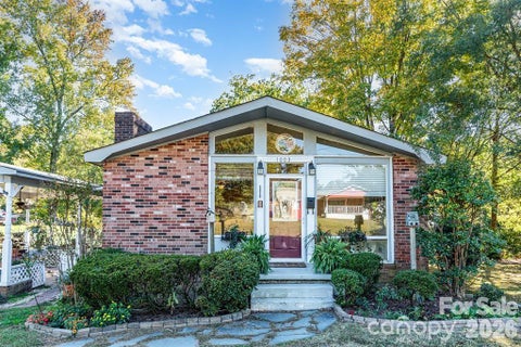 Photo of 1003 Robinhood Lane, Kannapolis, NC 28081 (MLS # 4416450)