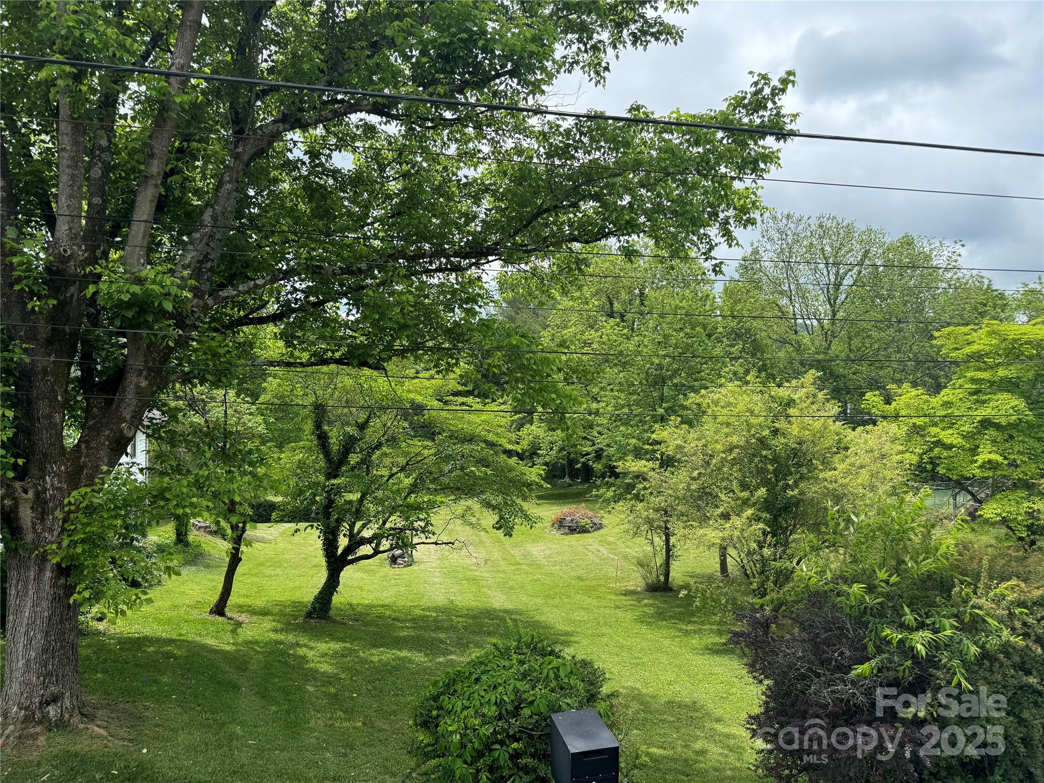 46 GREEN HILL Avenue