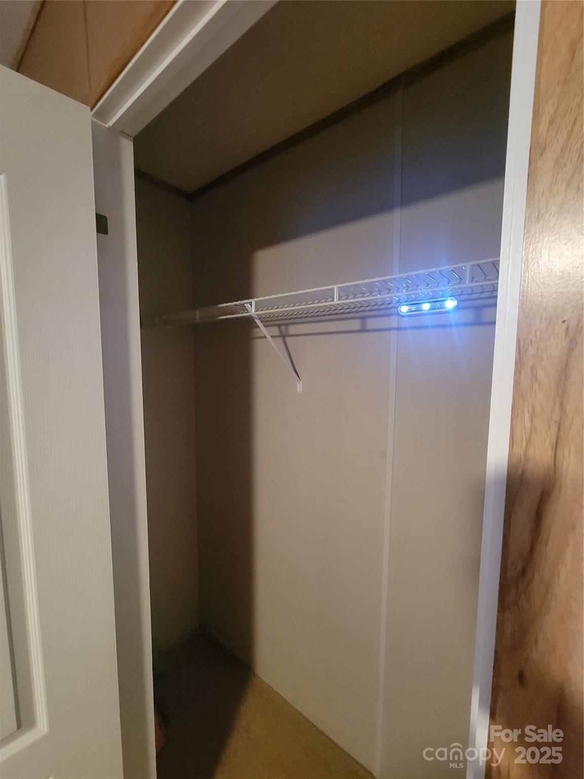 Dogwood Lakes - Residential