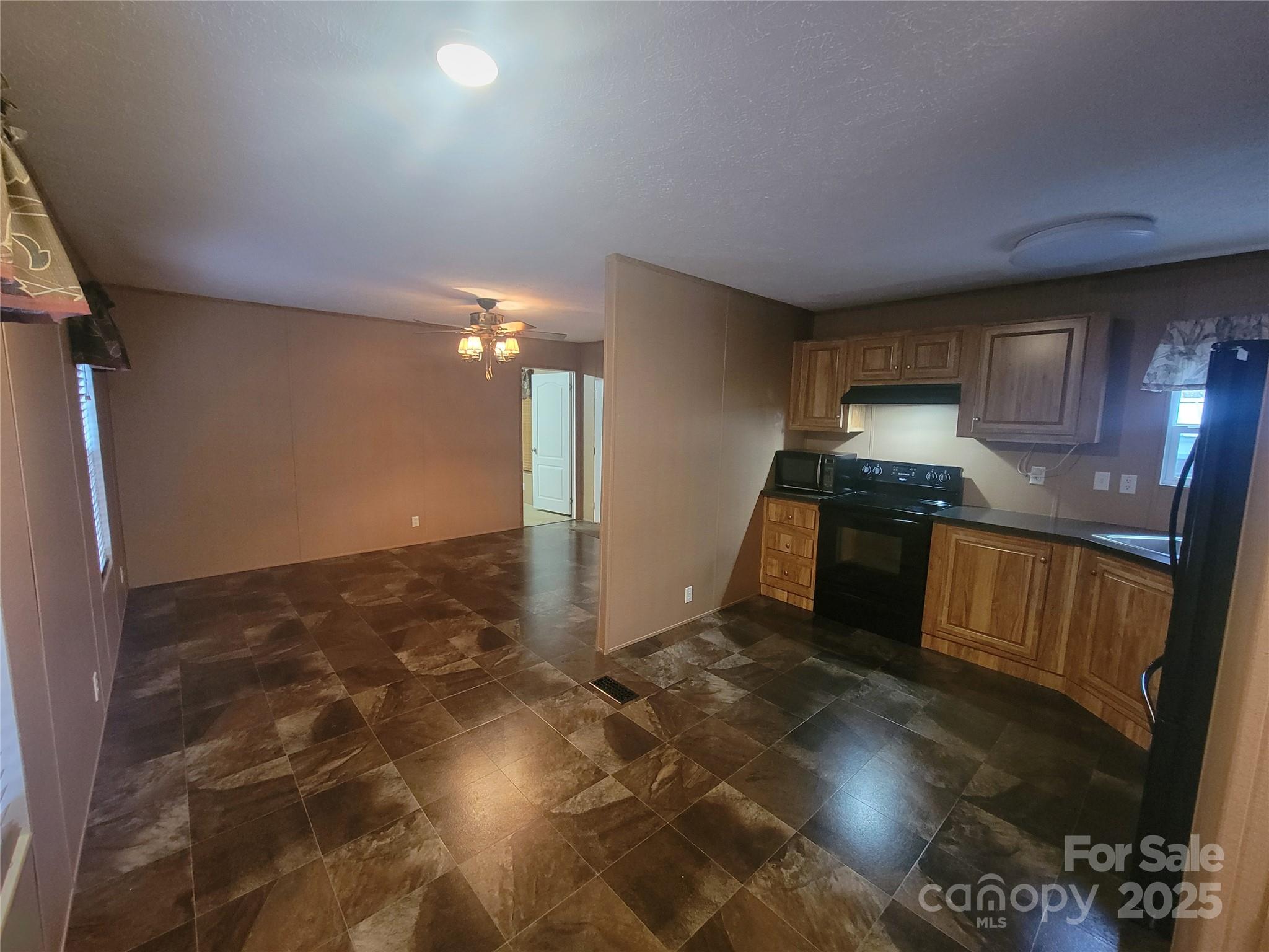 Dogwood Lakes - Residential