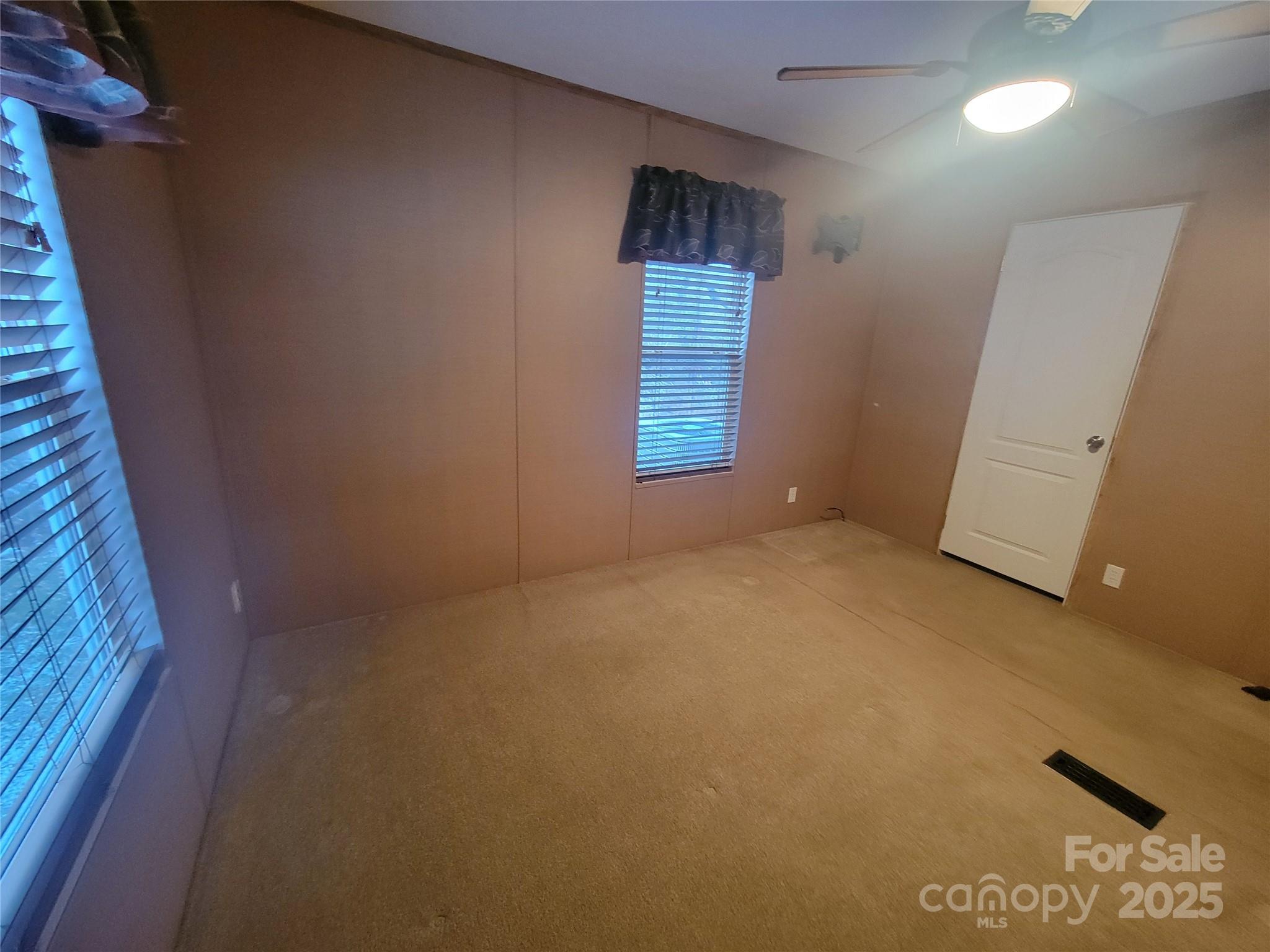 Dogwood Lakes - Residential