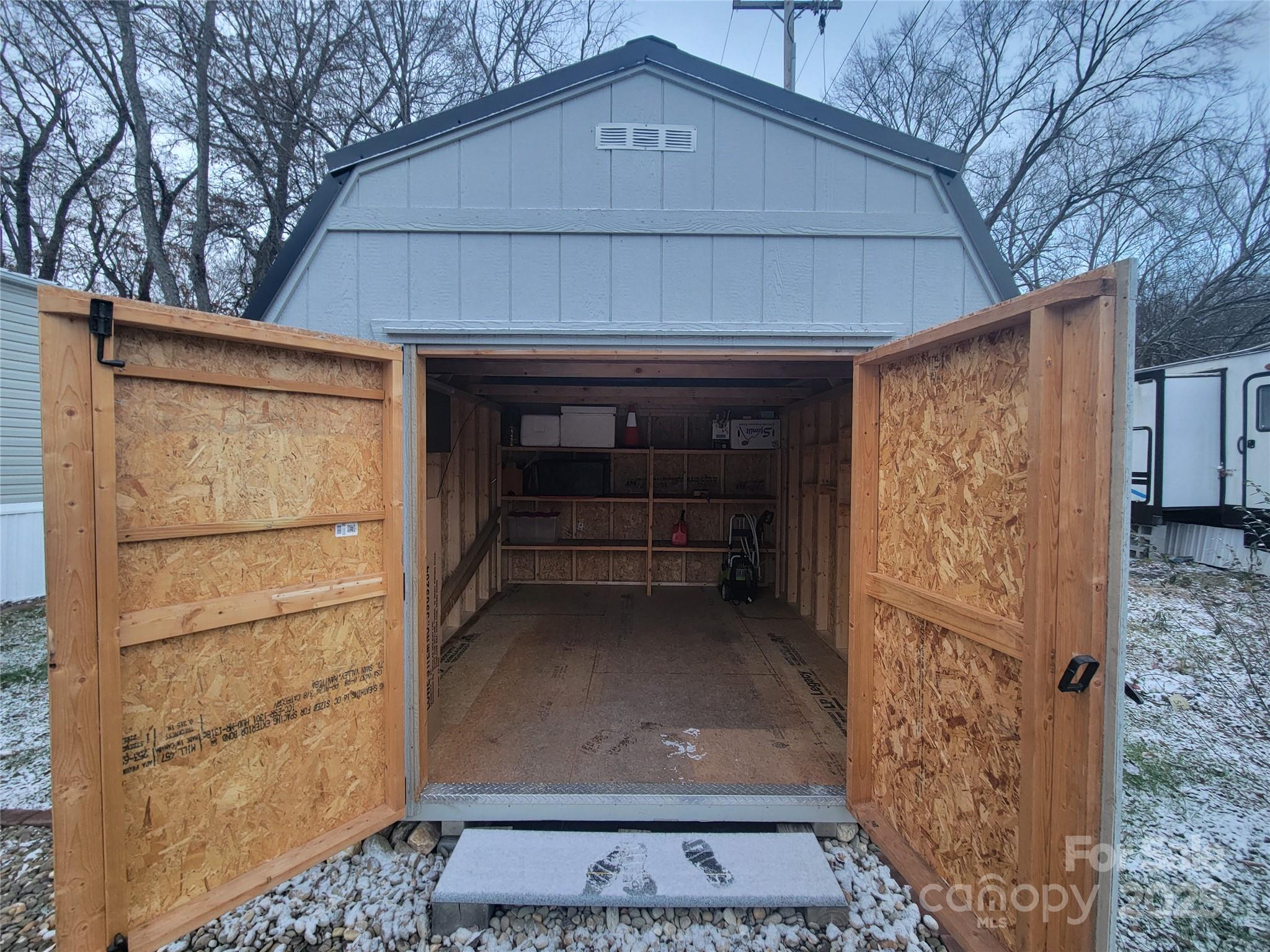 Dogwood Lakes - Residential