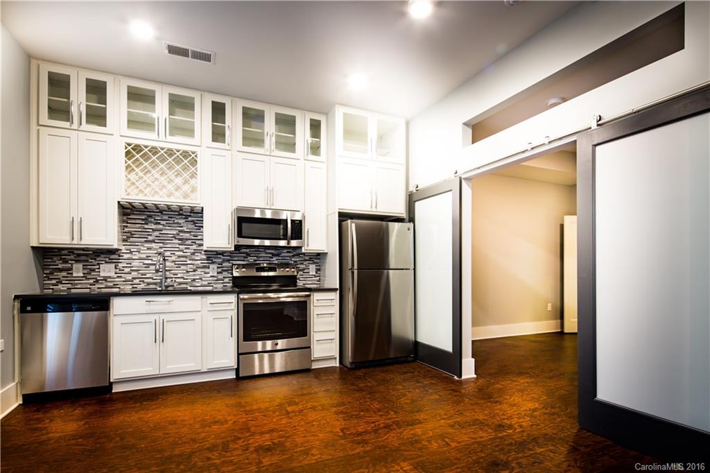 Commonwealth - Residential Lease