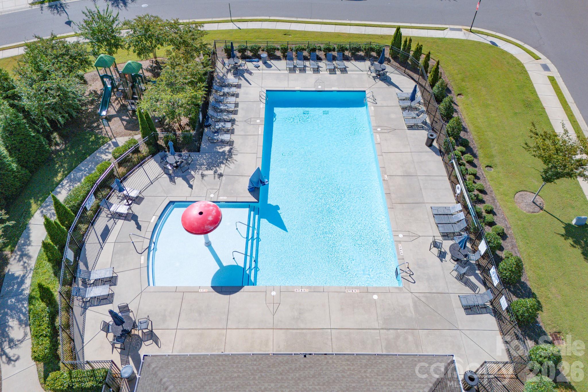 Lake Crest - Residential