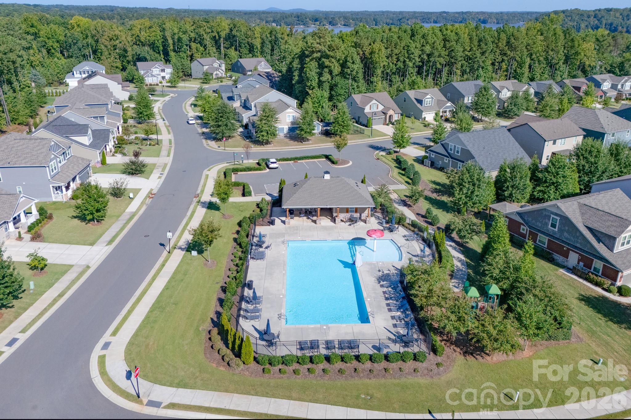 Lake Crest - Residential