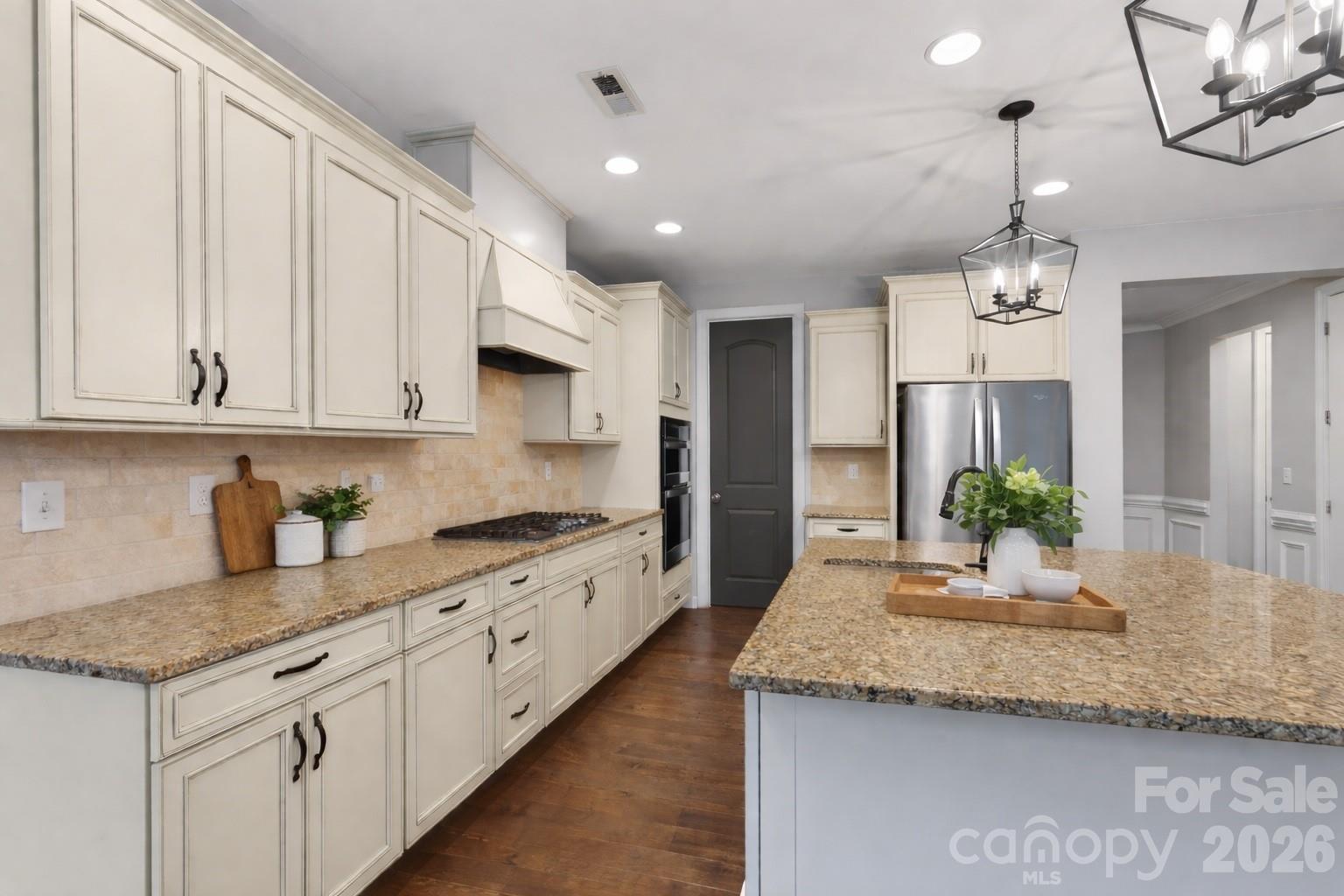 Lake Crest - Residential