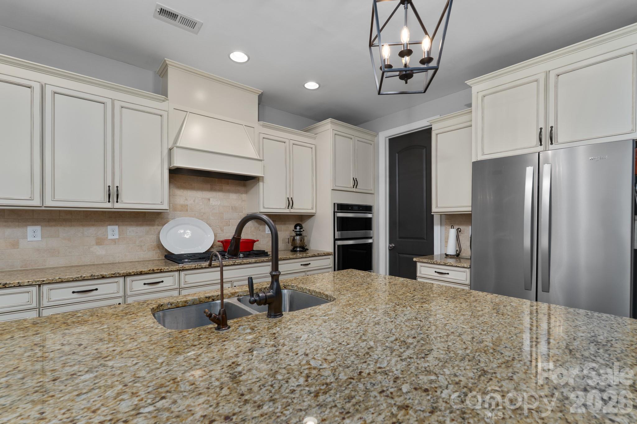 Lake Crest - Residential