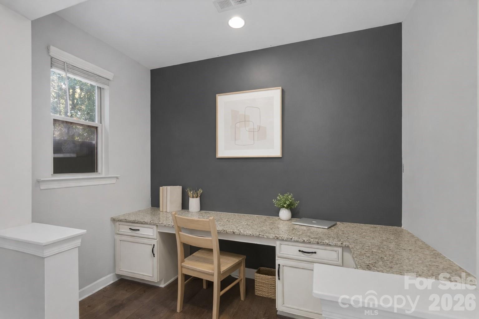 Lake Crest - Residential