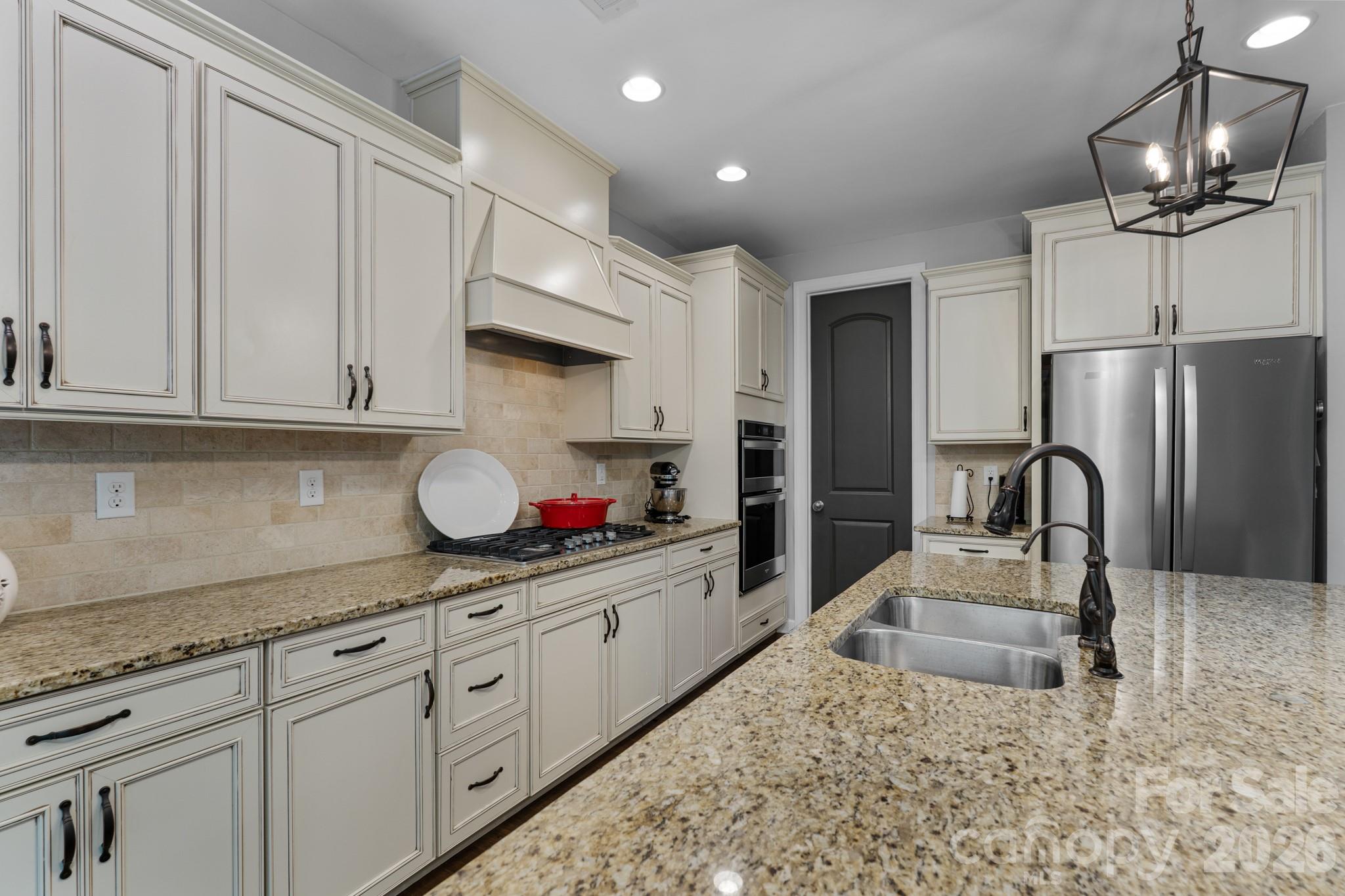 Lake Crest - Residential