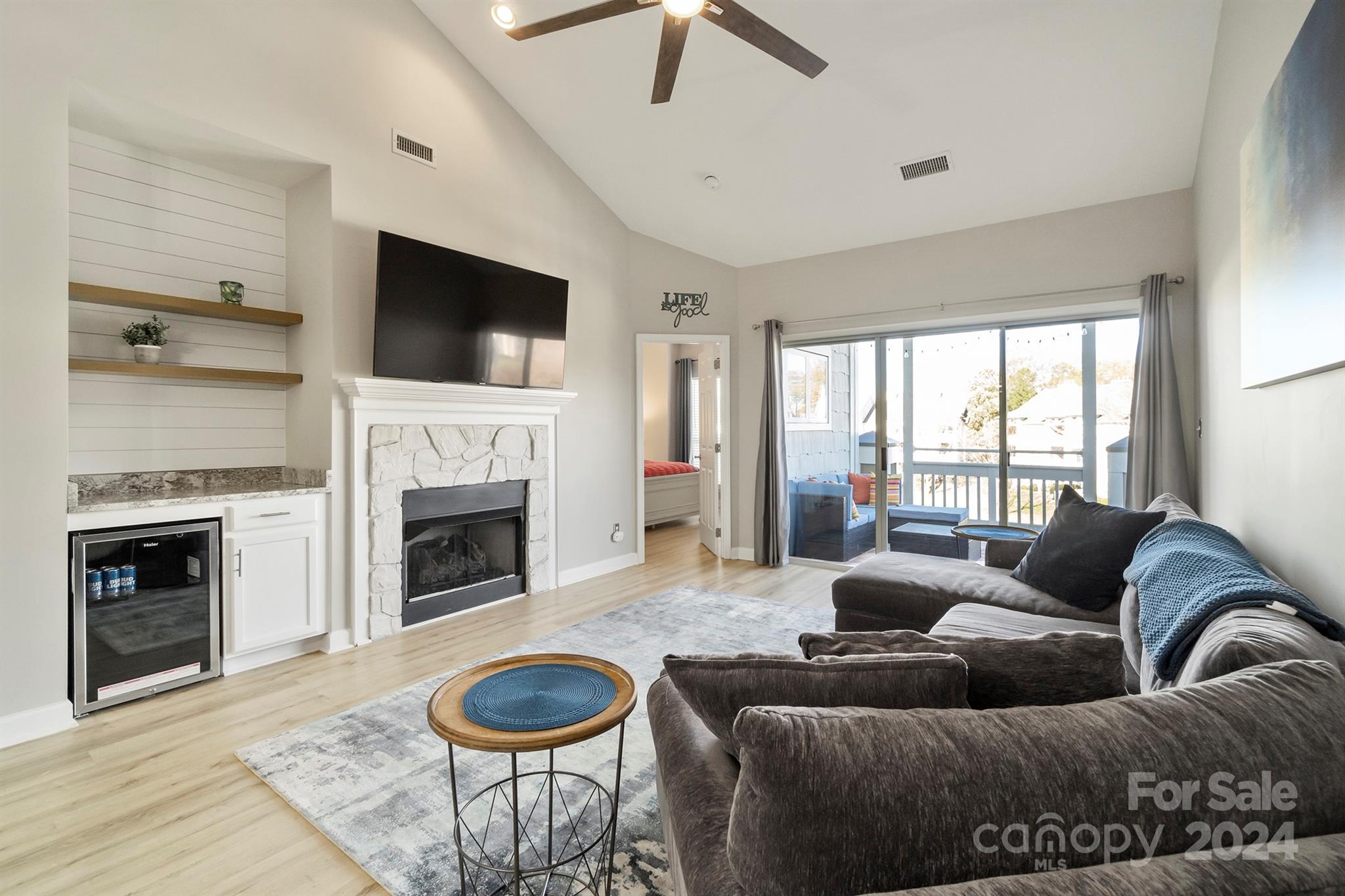 Admirals Quarters - Residential