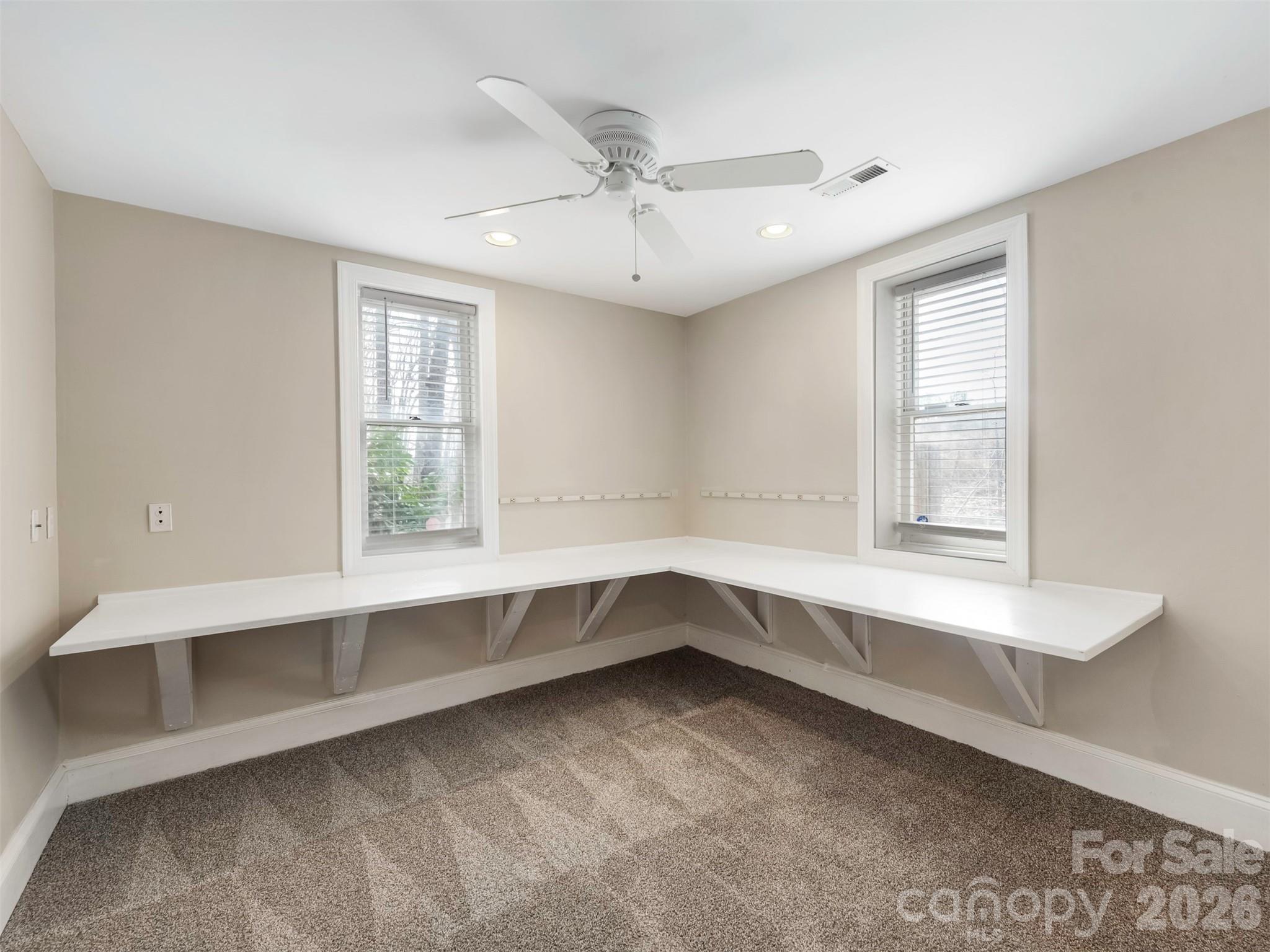 Piper Glen - Residential