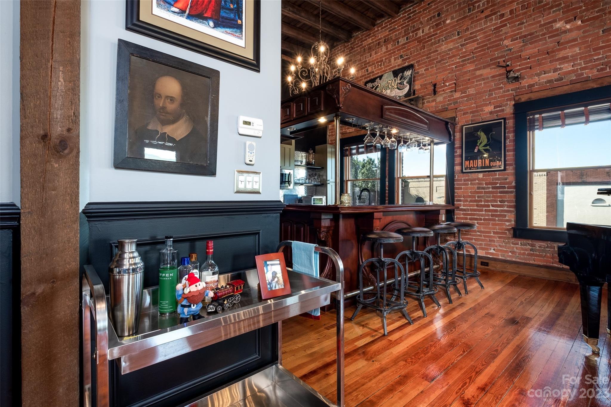 Carrier Building - Residential