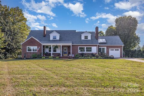 941 Casar Belwood Road Lawndale NC 28090