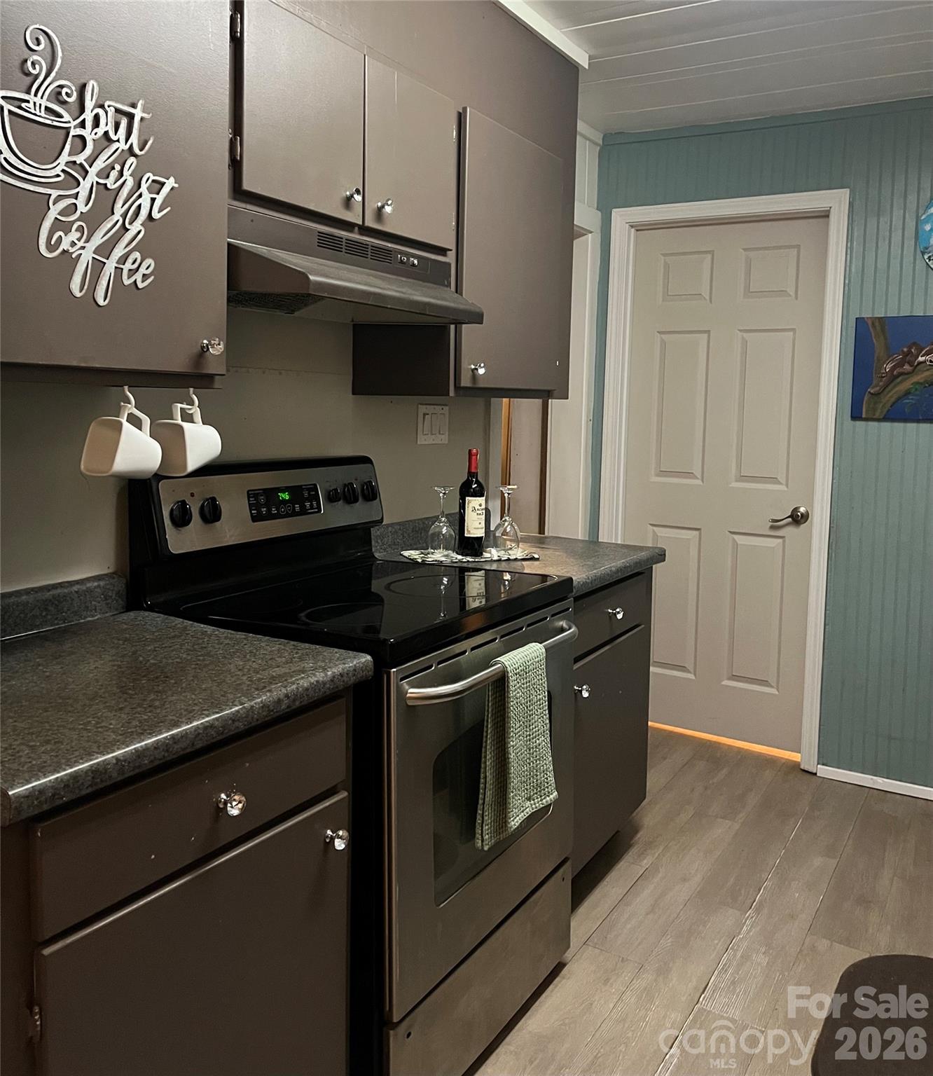 86 R And R Hyder Lane