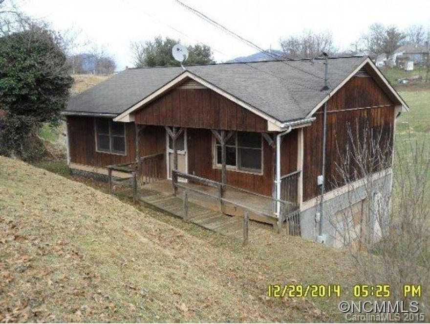 Great investment property. Lot's of potential. Full basement that can be finished for additional heated SF. 1 Car garage. Utilities will not be turned on for inspections. SOLD AS-IS; needs repairs. Sellers/Agents make no Representations. BUYERS/AGENTS advised to verify all information & perform all inspections, EM TO BUYERS ATTORNEY. SEE ATTACHMENTS FOR OFFER SUBMISSIONS GUIDELINES & DOCS REQUIRED ON ALL OFFERS.