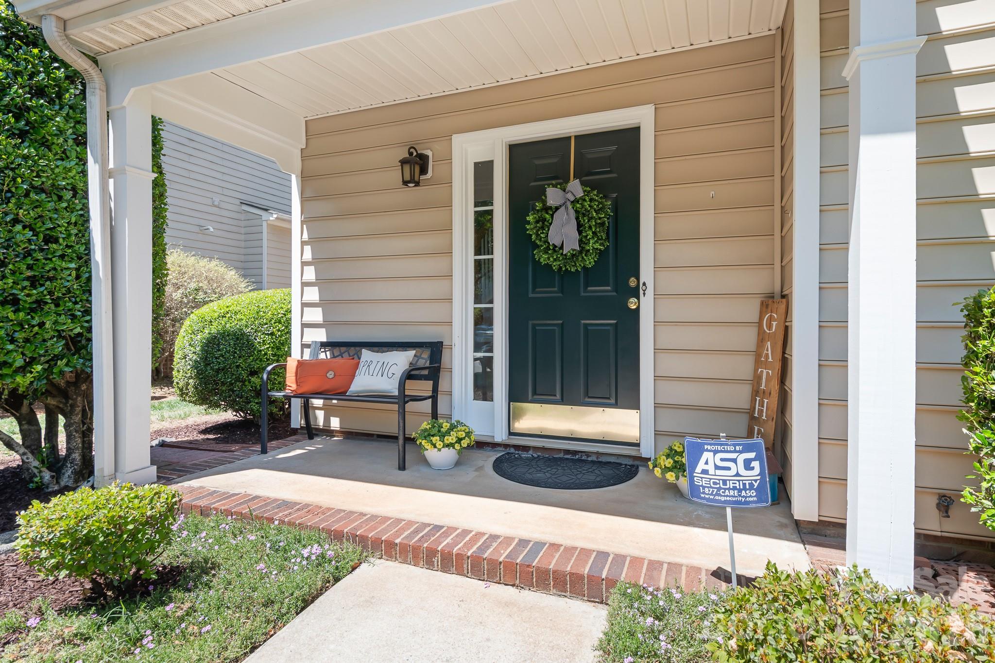 4634 Bridle Ridge Lane