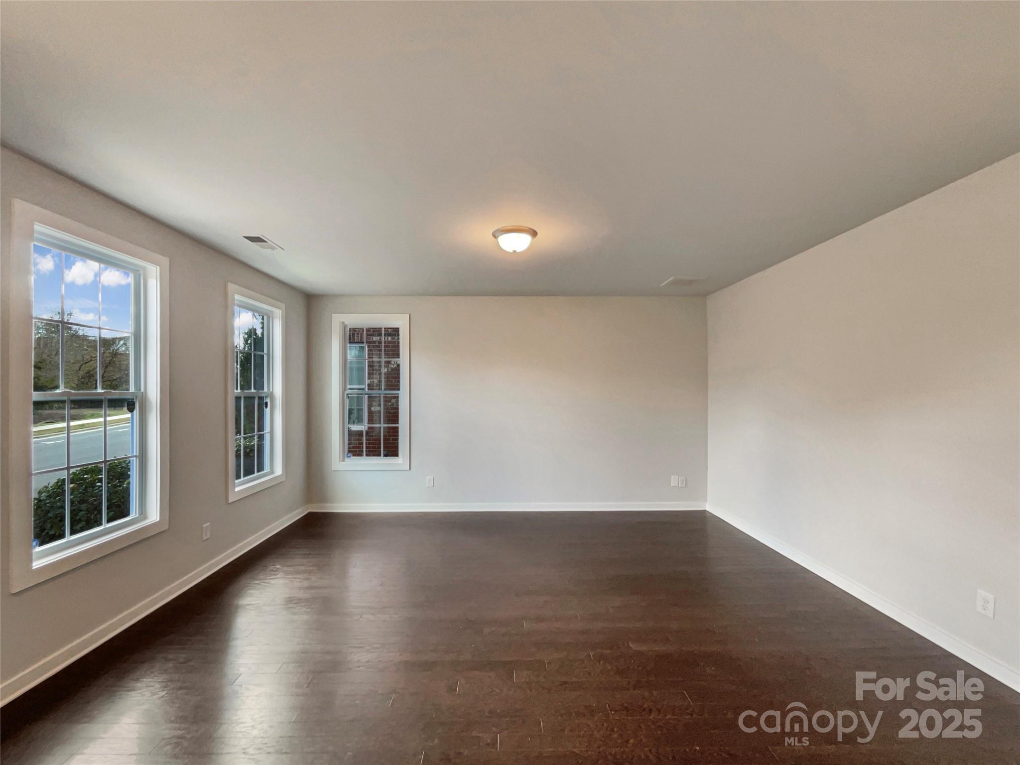 2321 Silver Crescent Drive