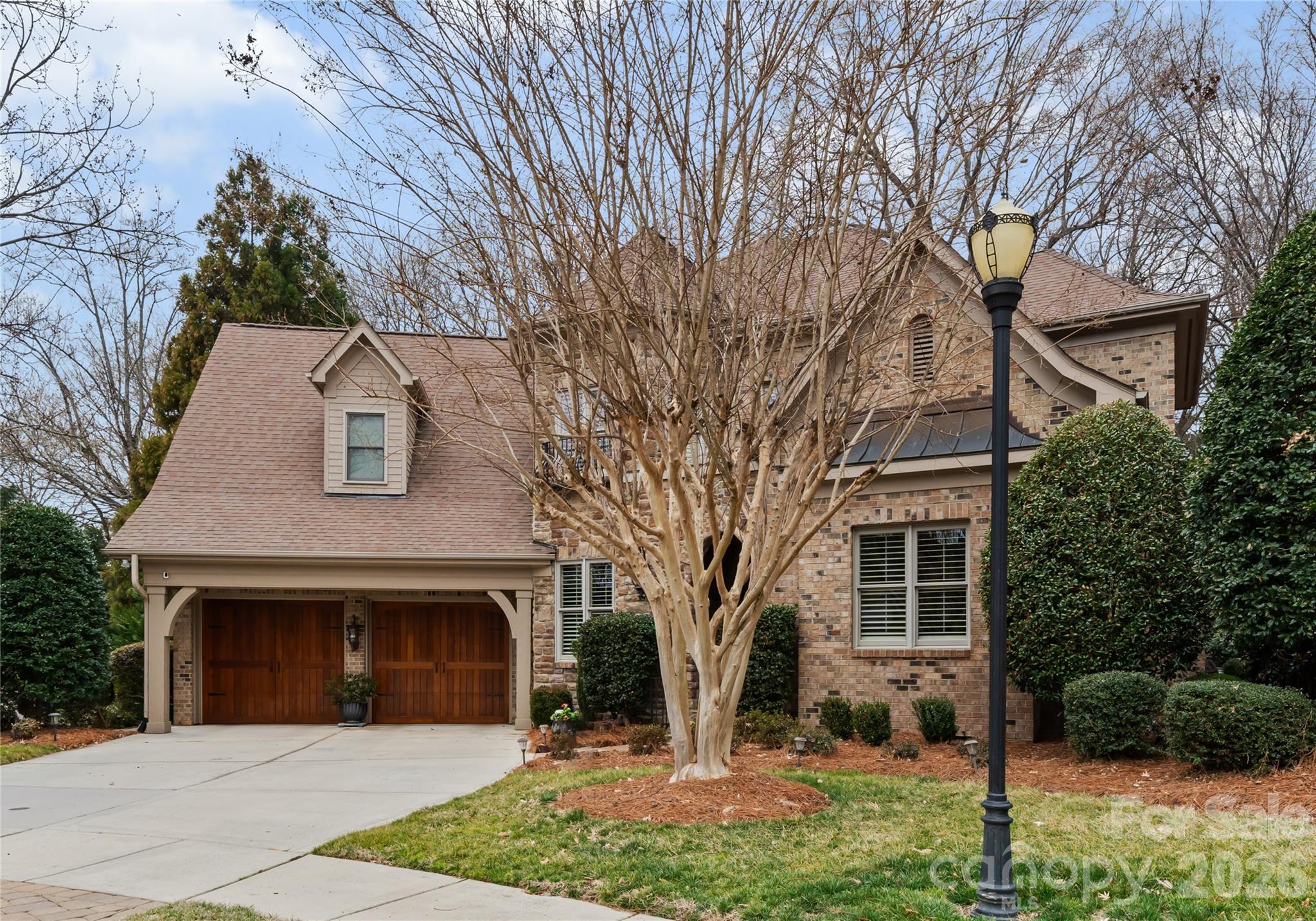 6708 Larissa Court 13