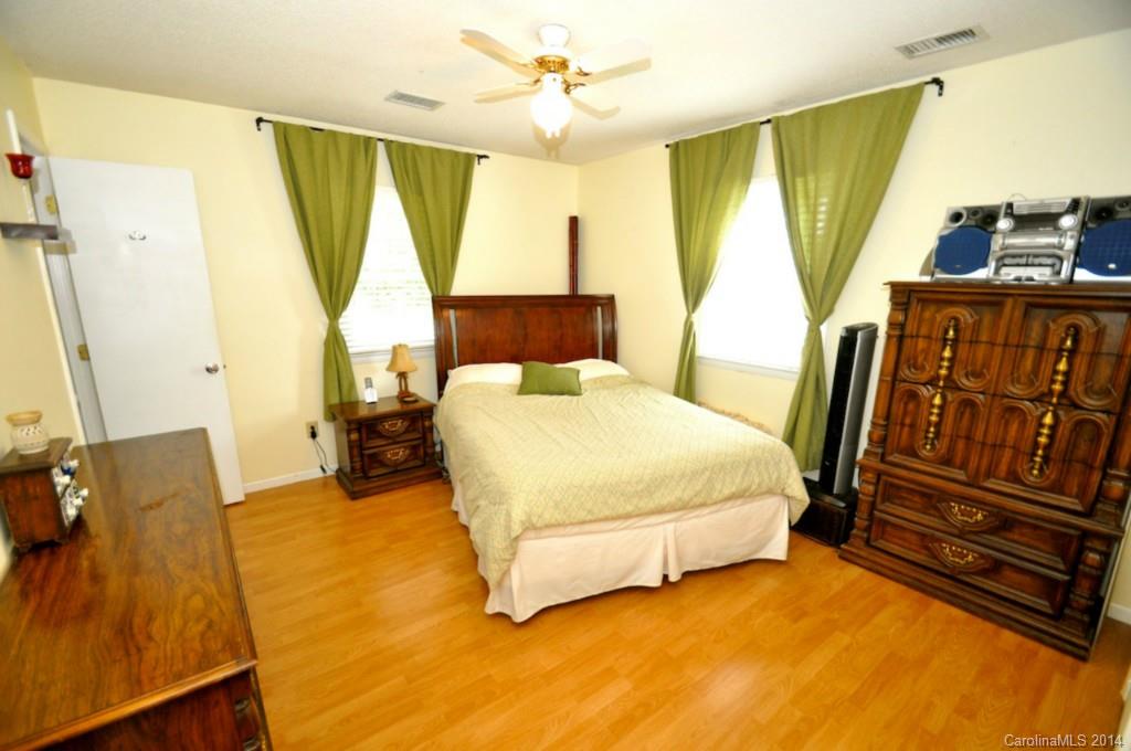 Cherokee Woods - Residential