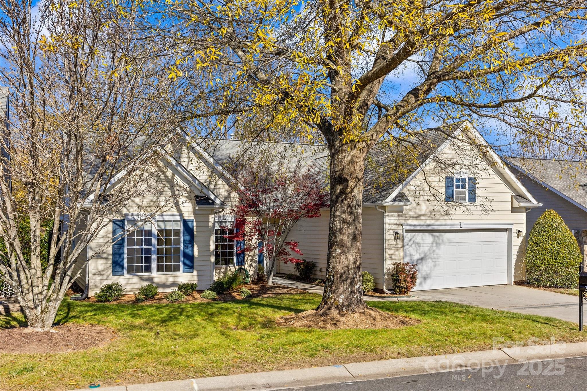 Four Seasons At Gold Hill - Residential