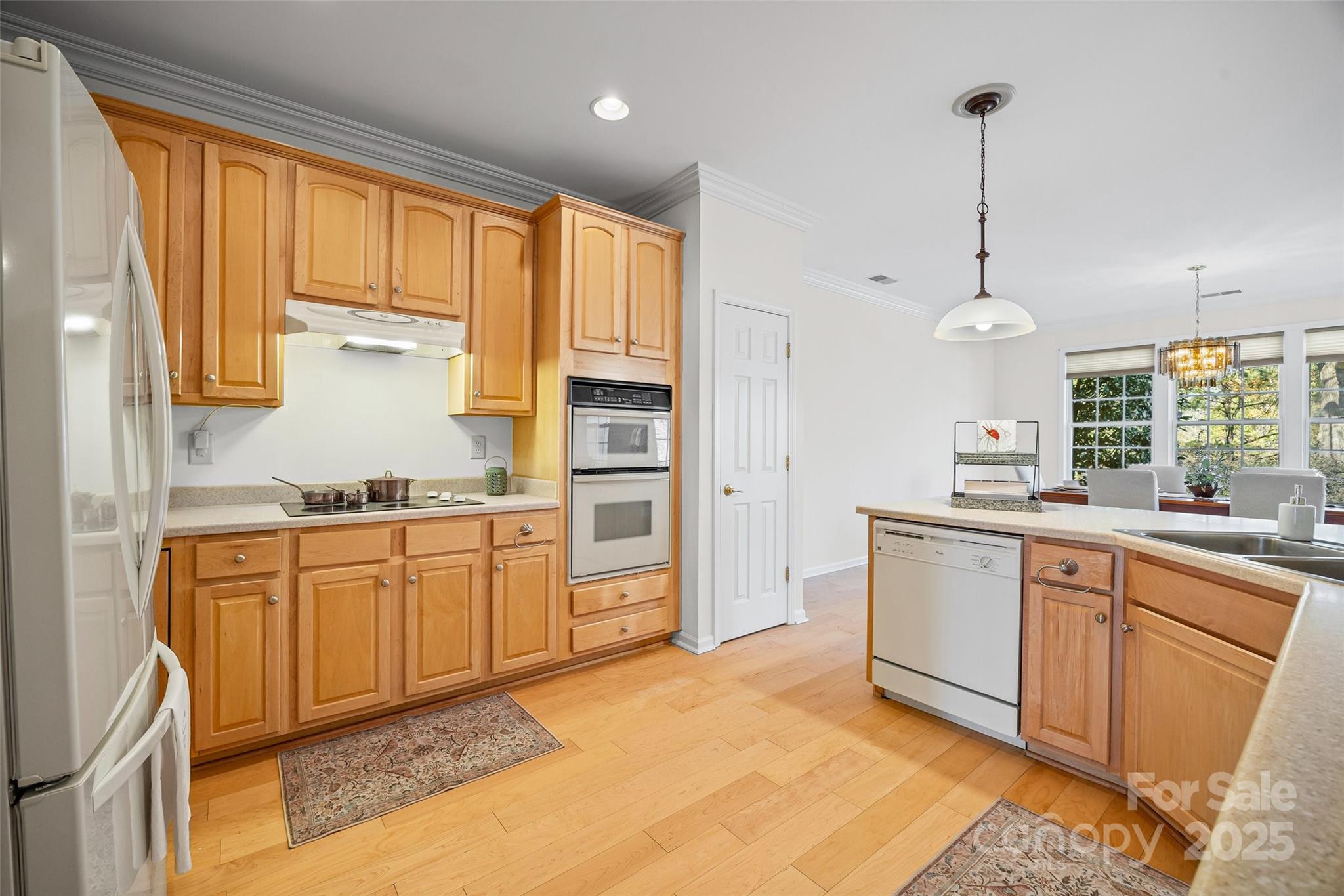 Four Seasons At Gold Hill - Residential