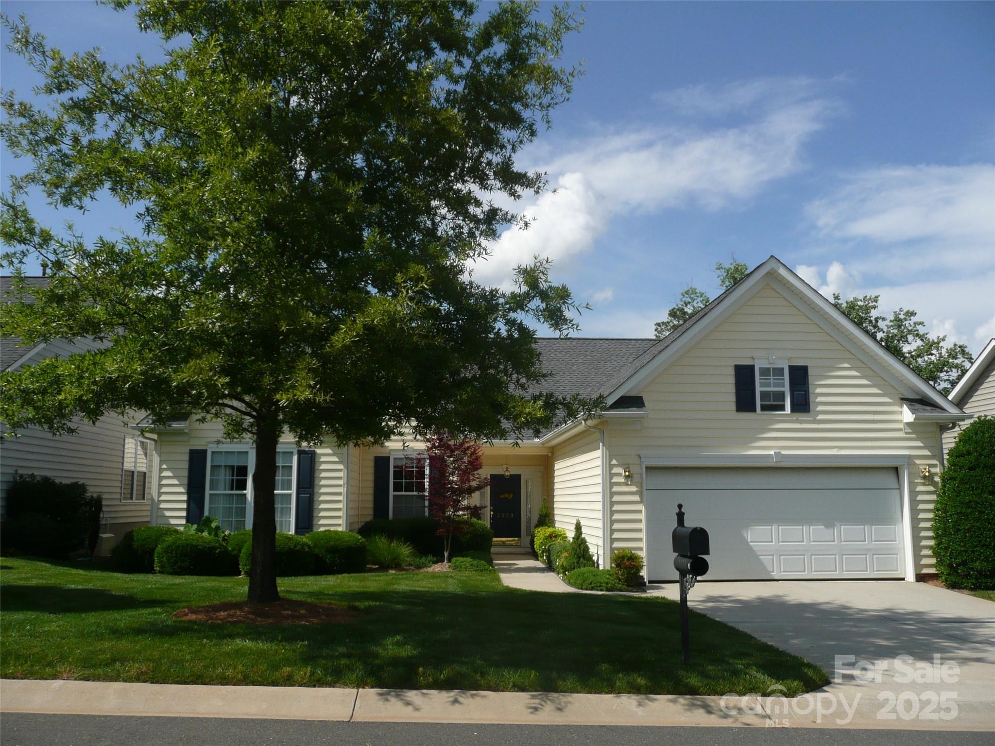 Four Seasons At Gold Hill - Residential