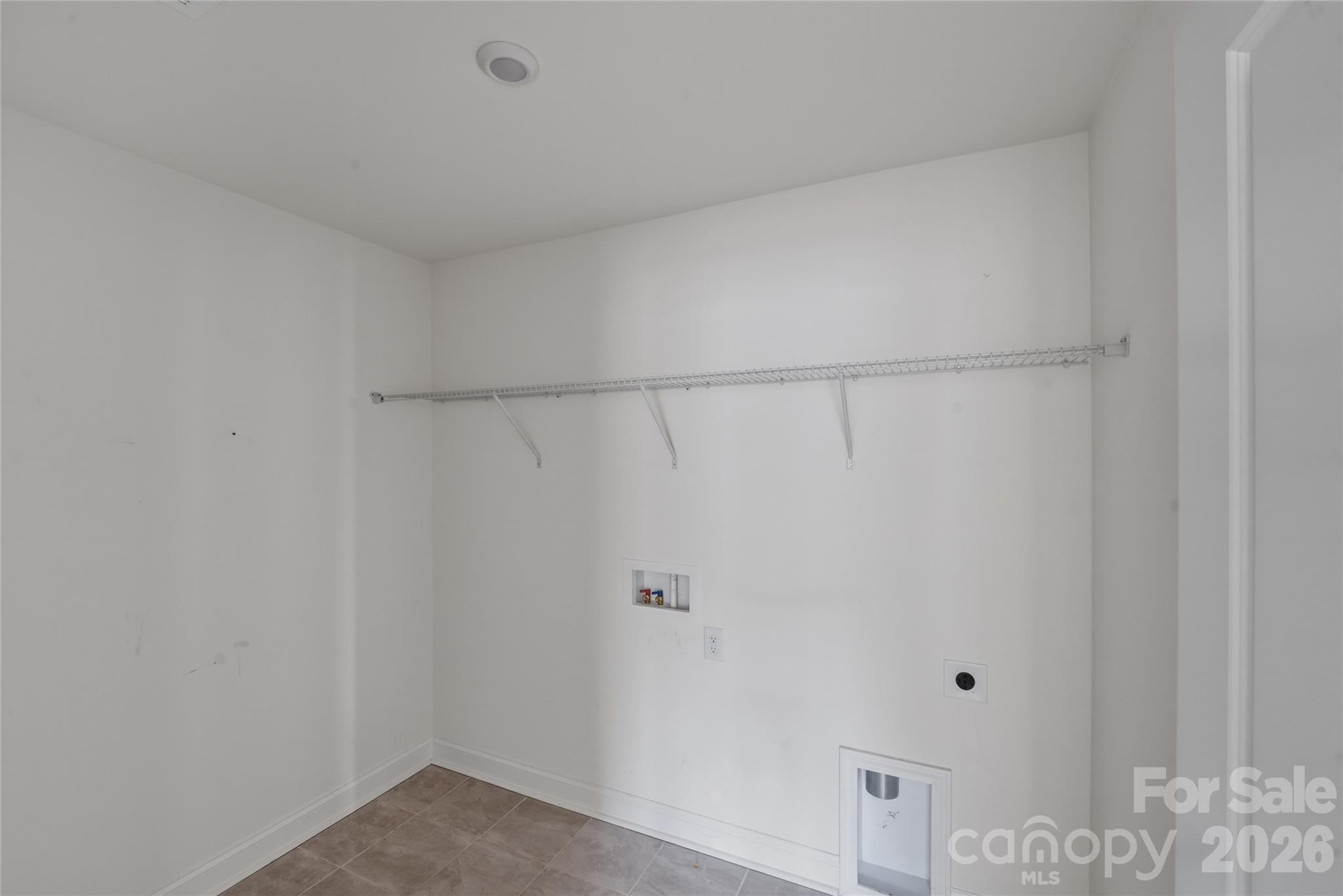 Lakeside Glen - Residential