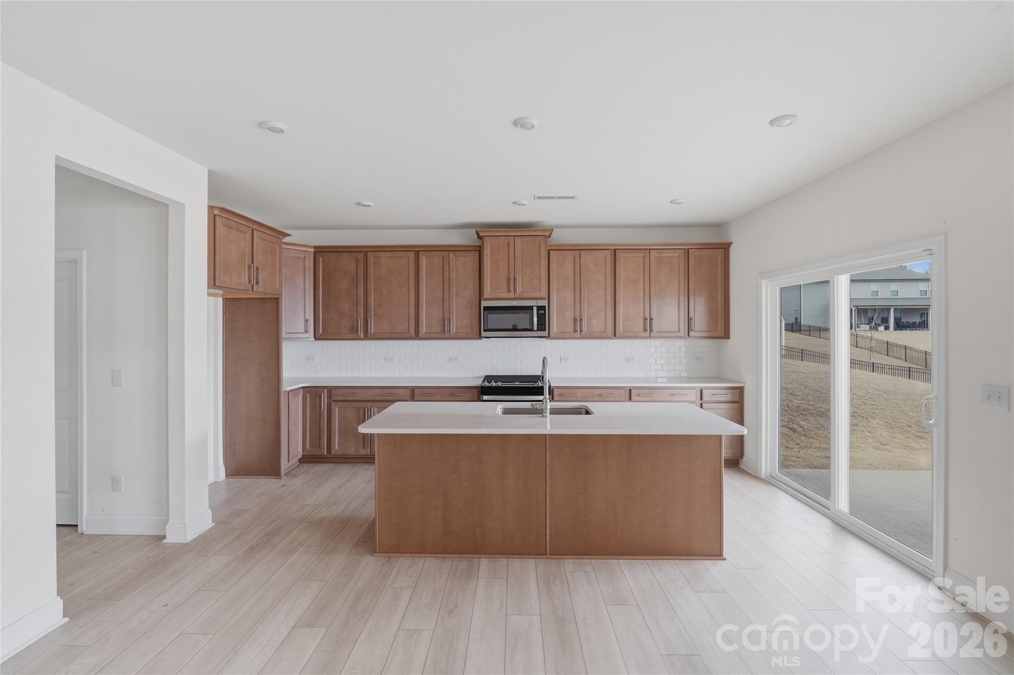 Lakeside Glen - Residential