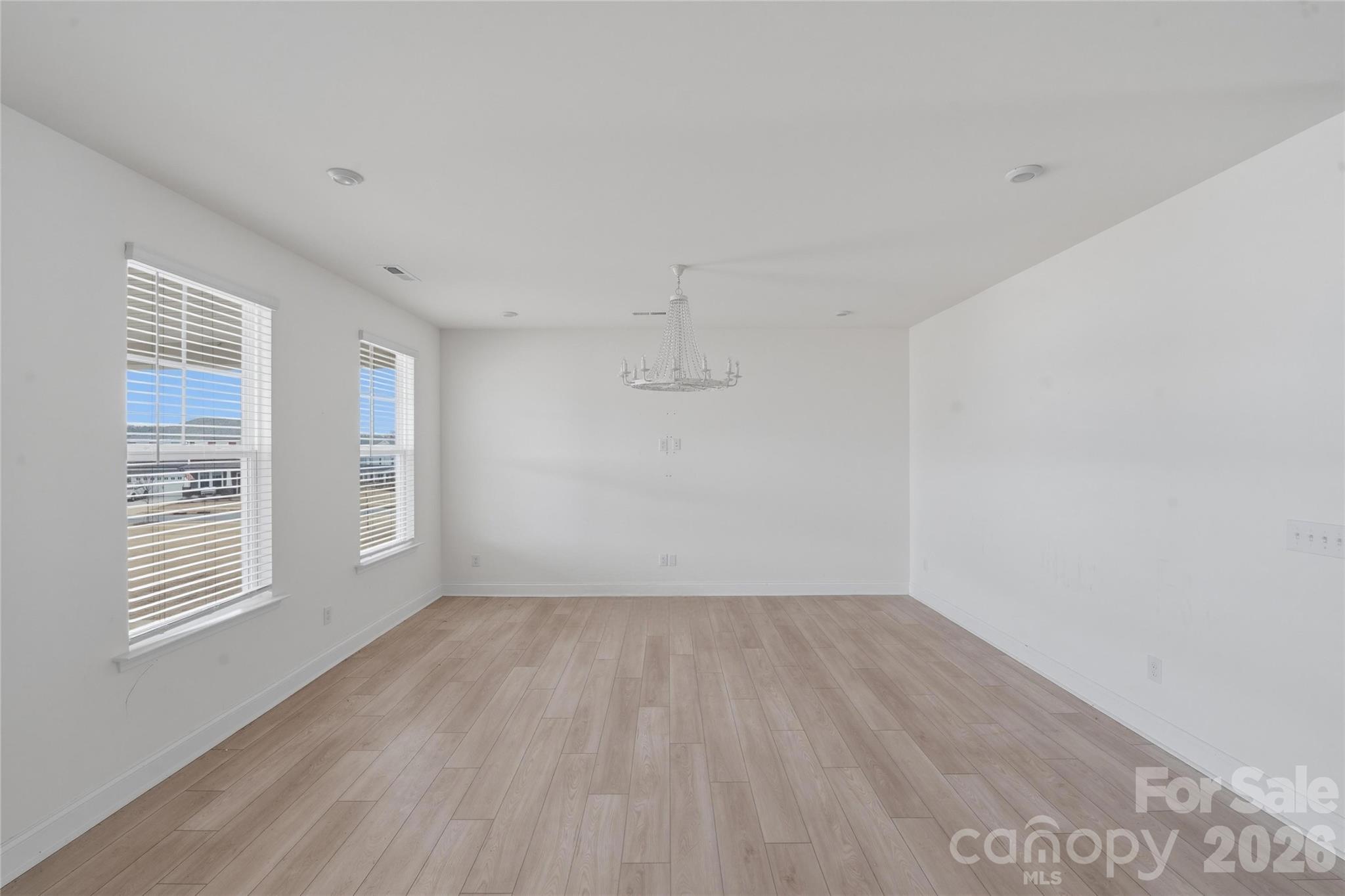 Lakeside Glen - Residential