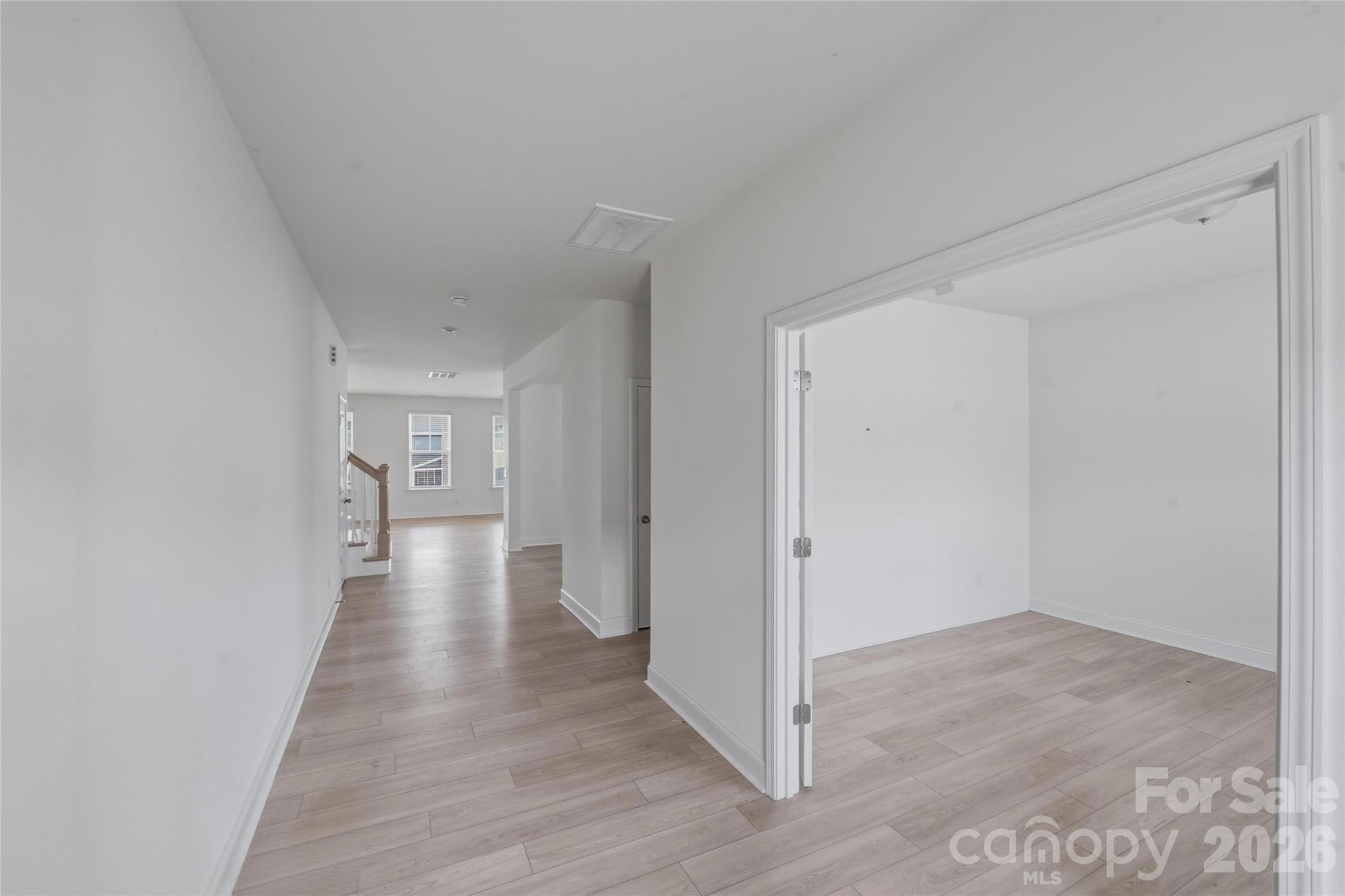 Lakeside Glen - Residential