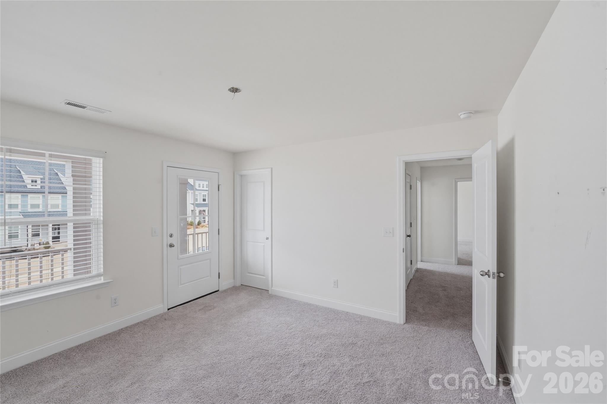 Lakeside Glen - Residential