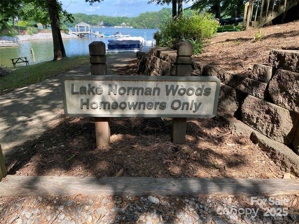 Lake Norman Woods - Land