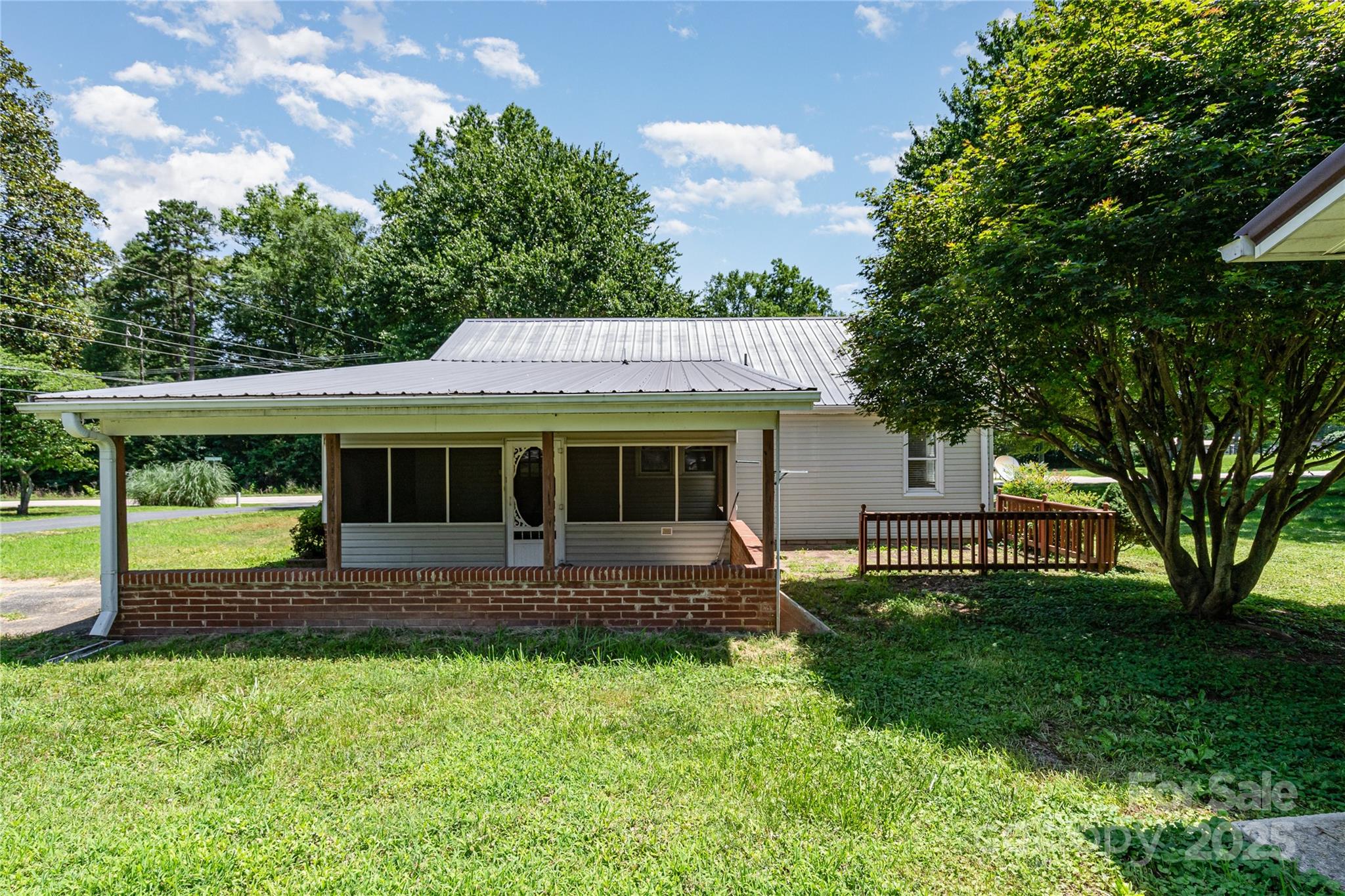 3425 Long Ferry Road