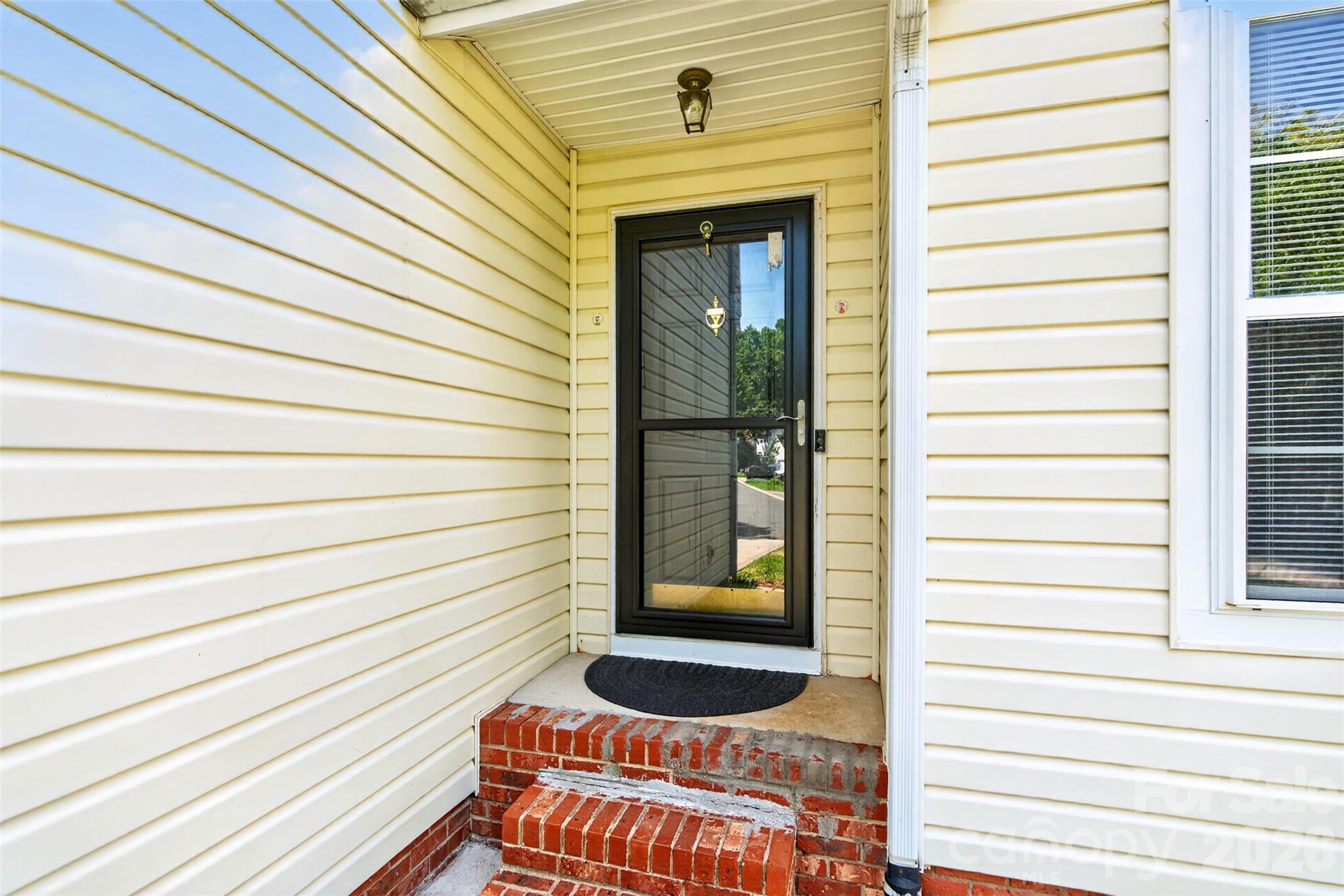 2539 Thornfield Road