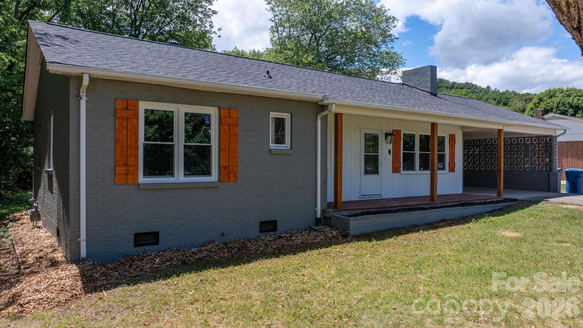 1102 Afton Drive