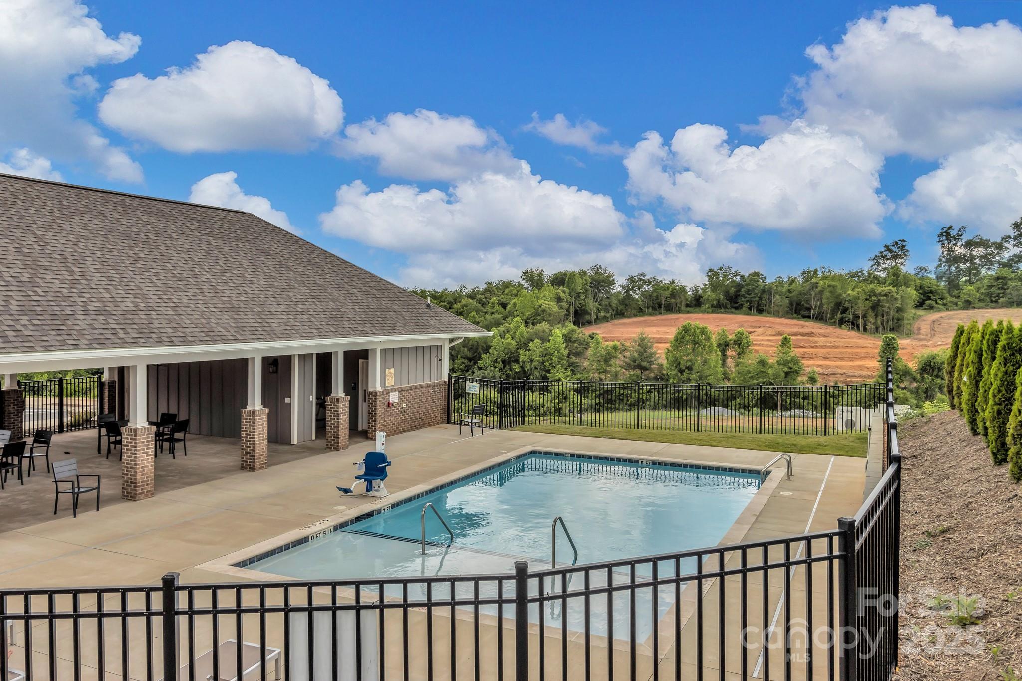 Holbrook Village - Residential