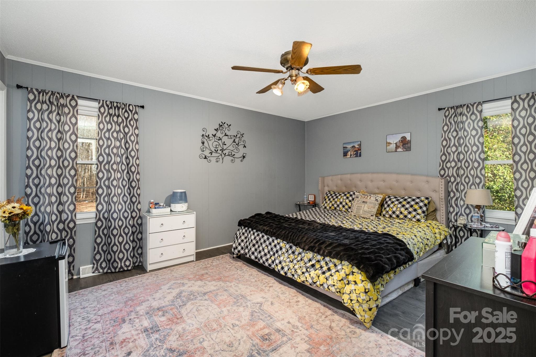 1241 Red River Road